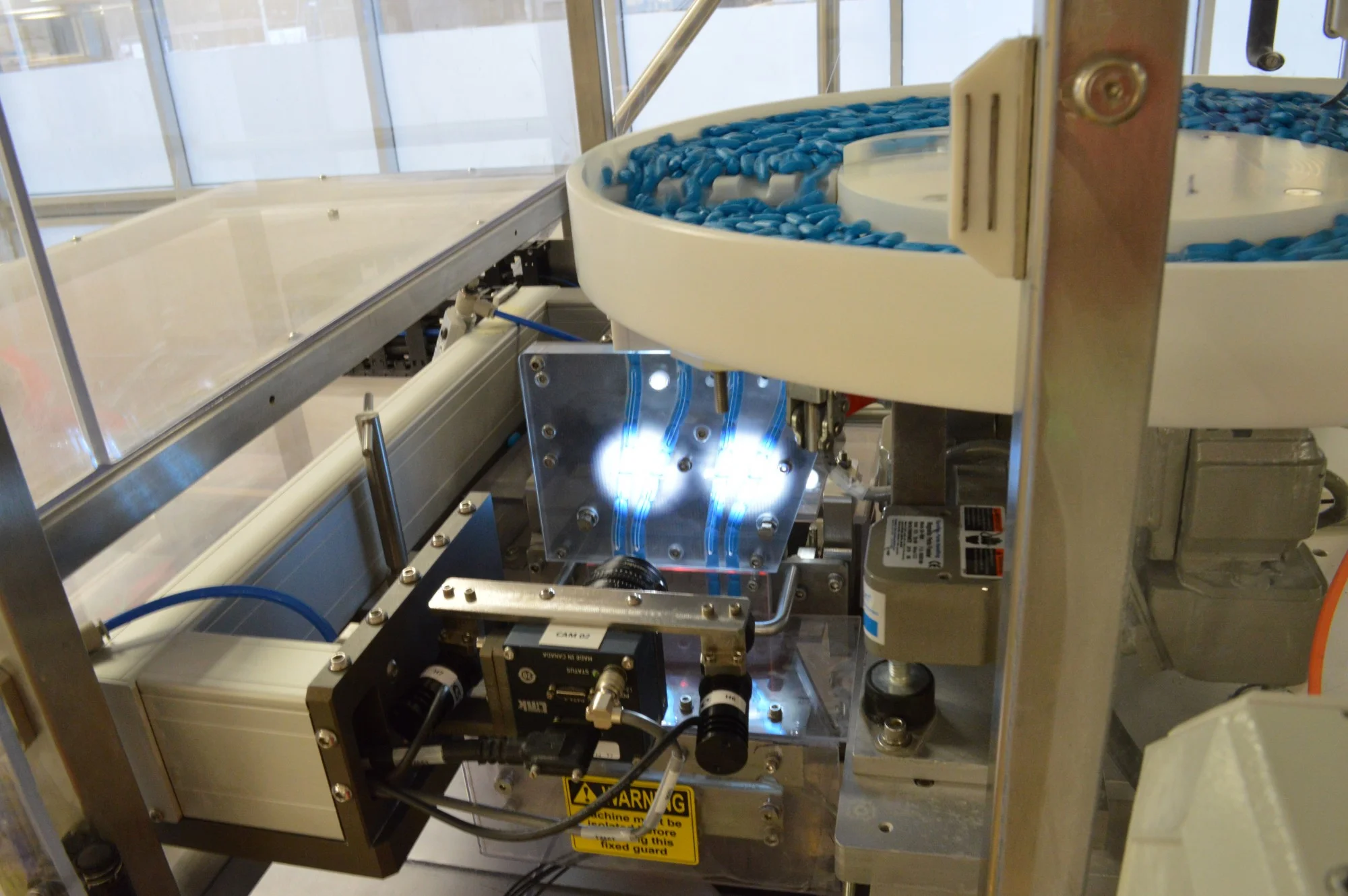 Preventing tablet cross contamination in pharma packaging lines