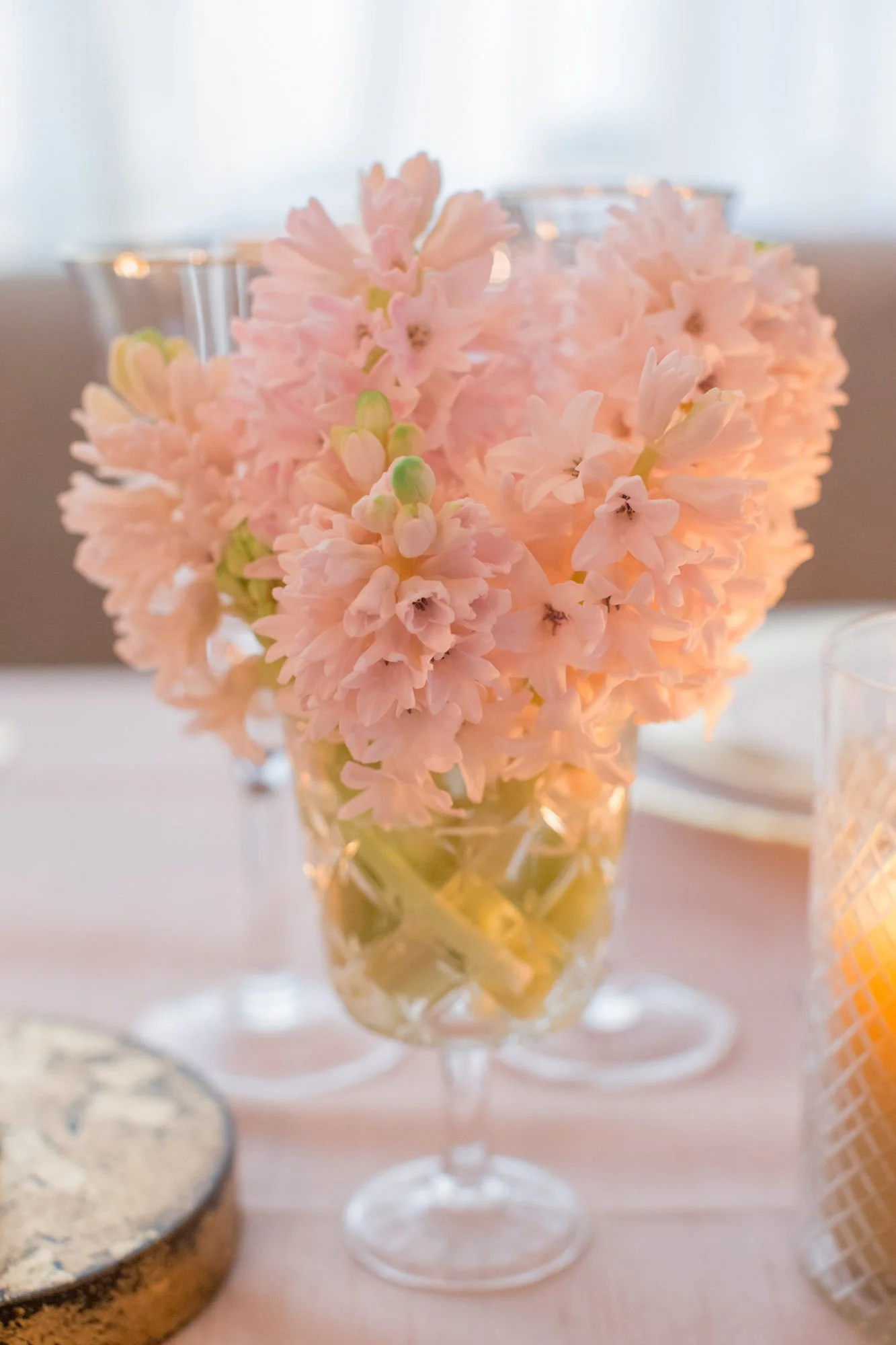 dallas-private-residence-wedding-reception-floral.jpg