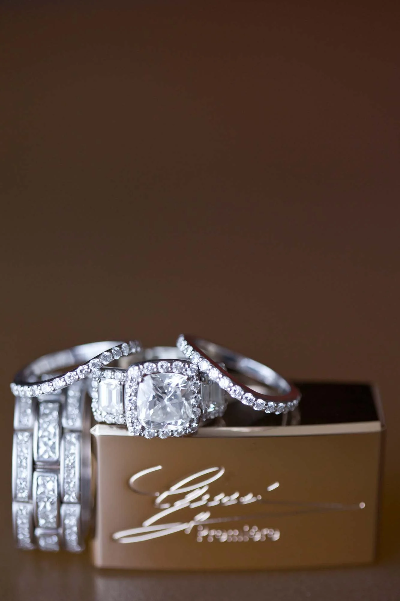 omni-athlete-wedding-bridal-details.jpg
