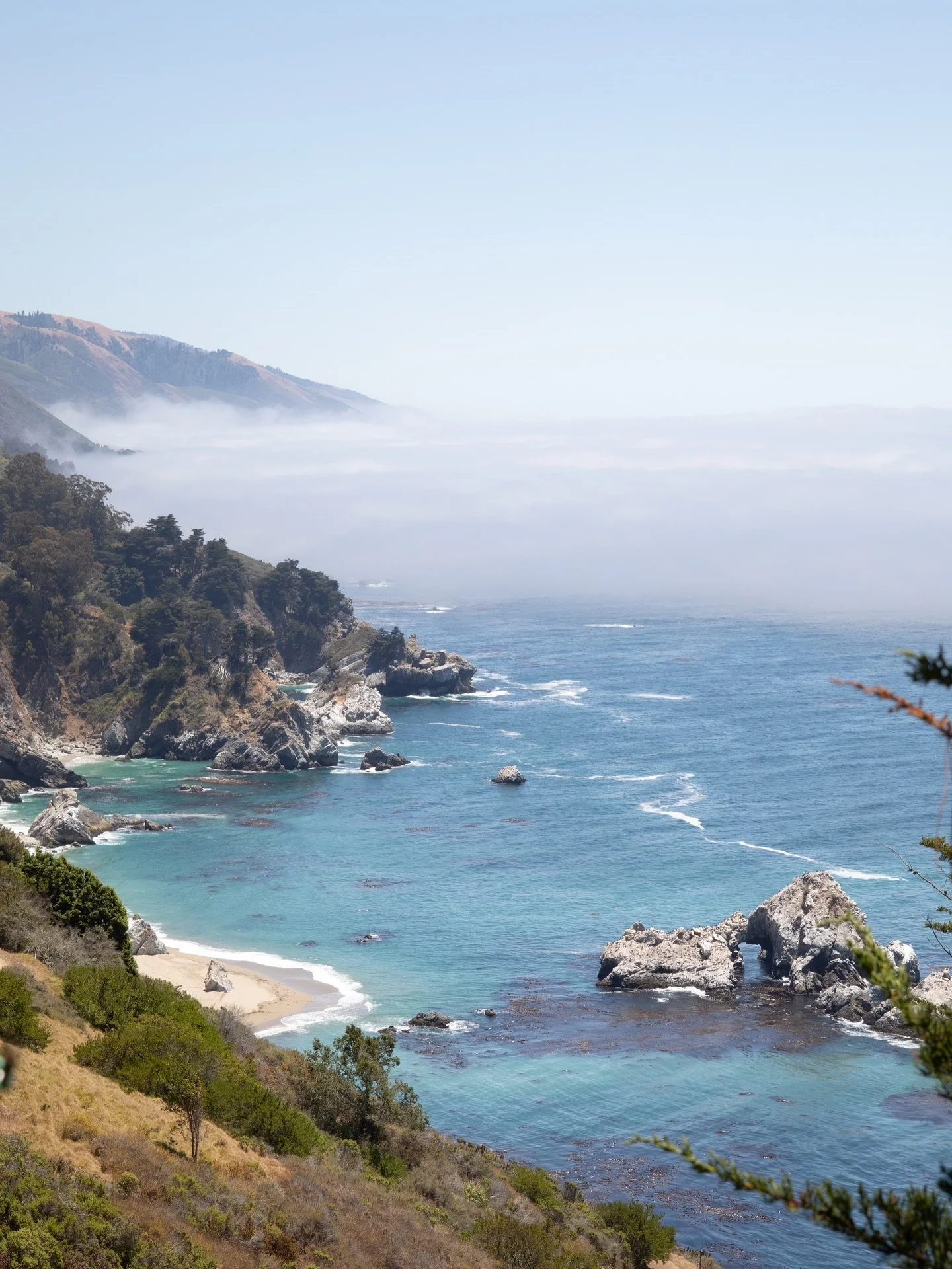 Pebble Beach served as an idyllic canvas for Megan and Hudson&rsquo;s exquisite wedding in Paradise. The captivating stretch of the California coast set a dreamy scene, solidifying this location as one of my personal favorites to photograph. It was a