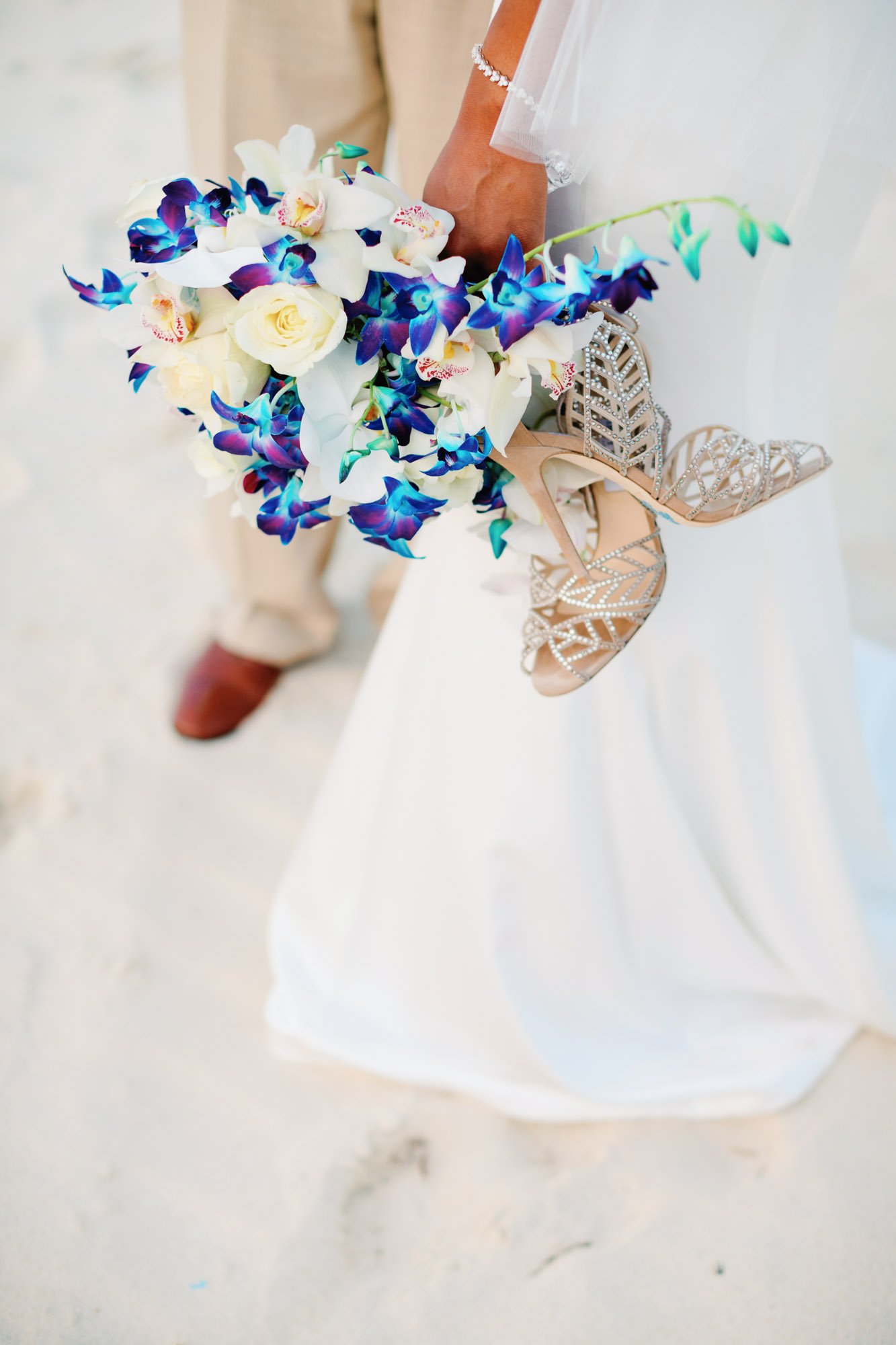 Cliff-Avril-Dantia-Wedding-Details-Atlantis-Beach.jpg