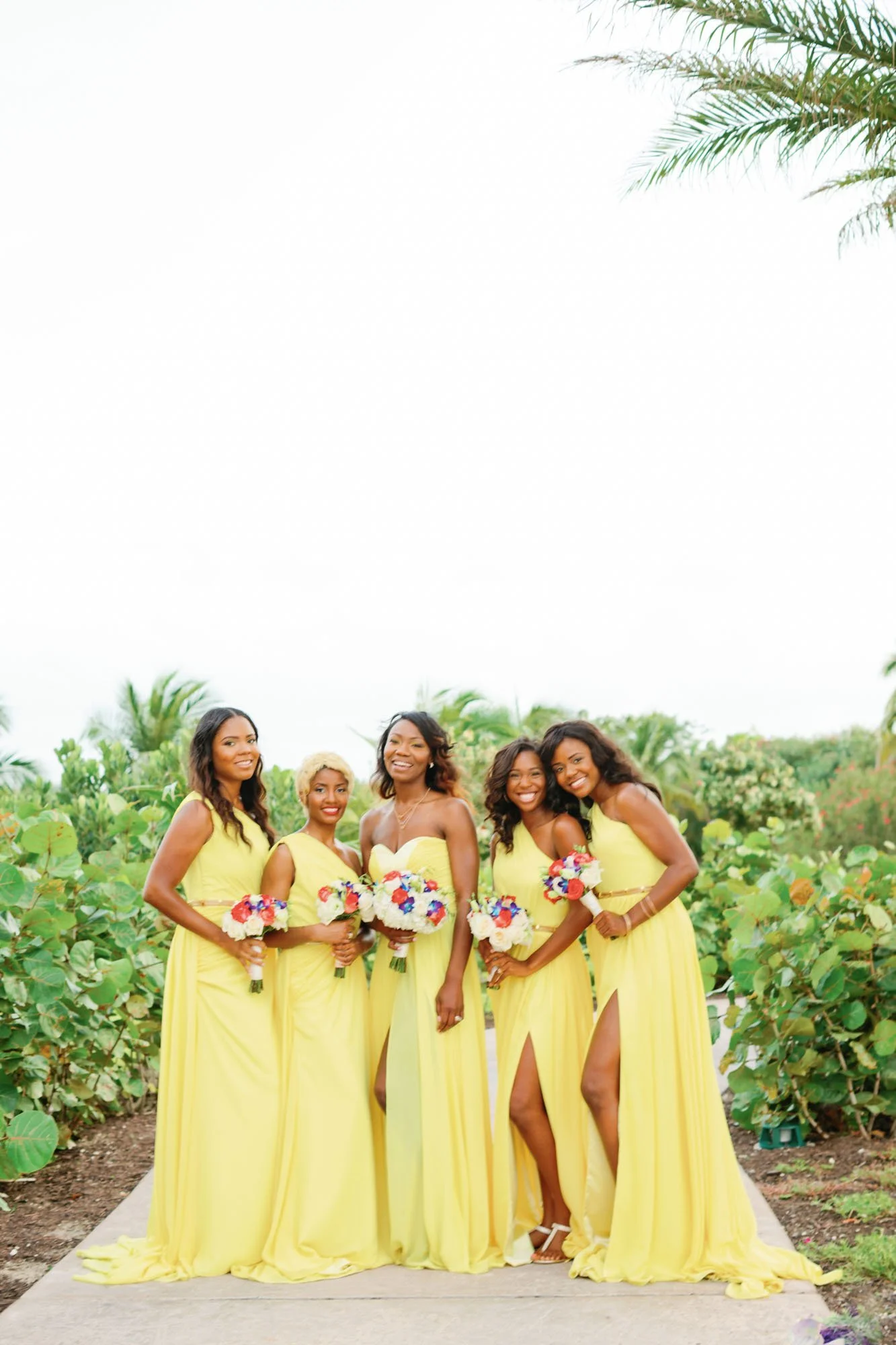 Gorgeous-Bridesmaids-Cliff-Avril-Wedding-Reception.jpg