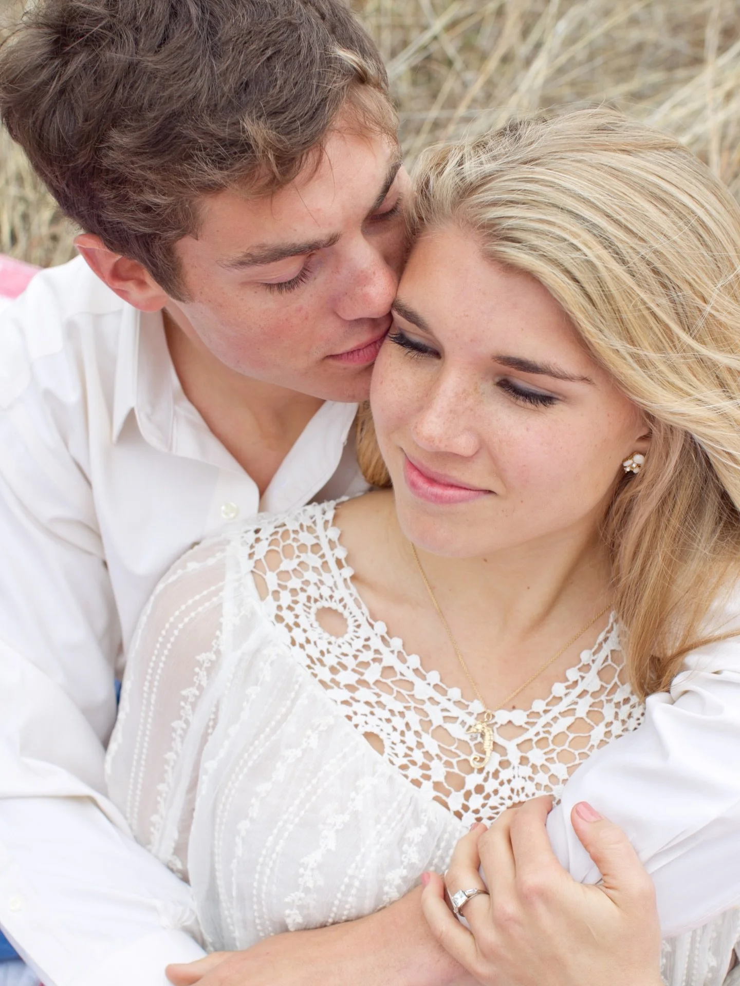 ✨ Every story is unique, and I want to help you tell yours! ✨

Through my lens, I capture the beauty, joy, and milestones in life that connect us all. Specializing in engagement portraits, graduation sessions, and lifestyle photography, my goal is to