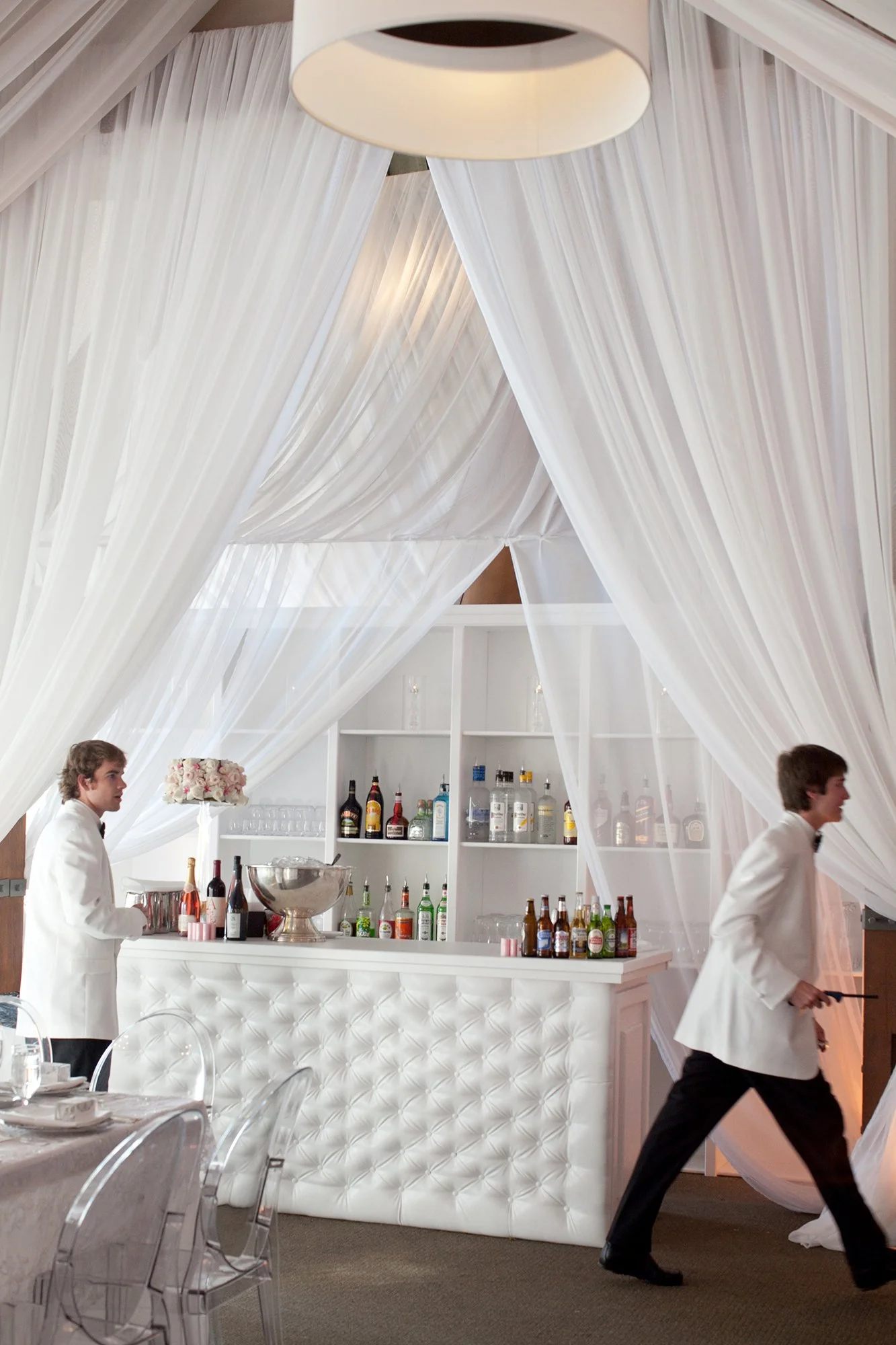 the-little-nell-white-wedding.jpg