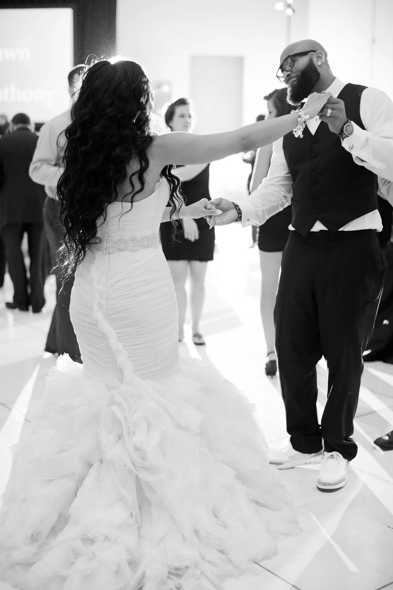 nfl-wedding-first-dance-candid-photographer.jpg