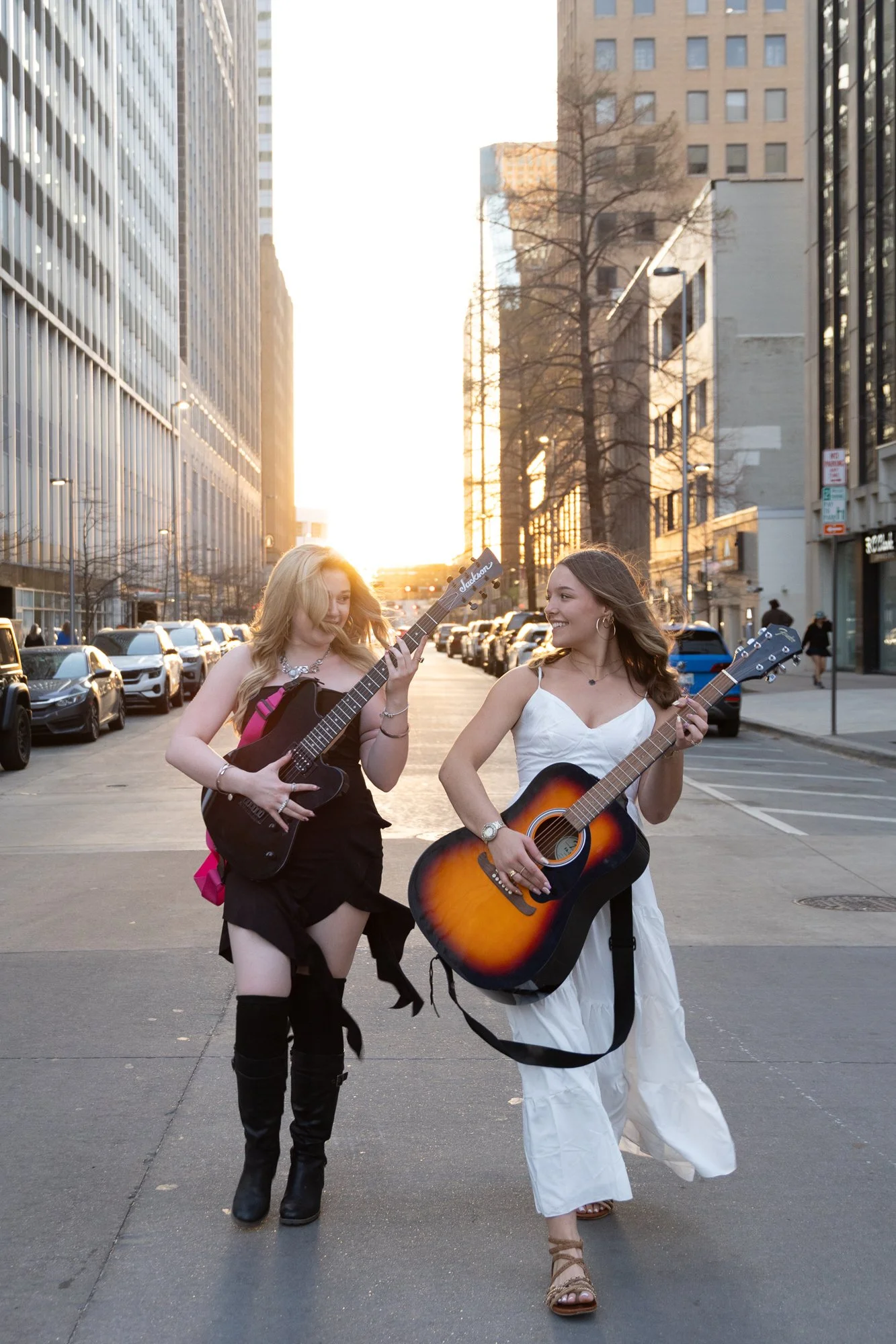 downtown-rock-in-roll-senior-portraits.jpg