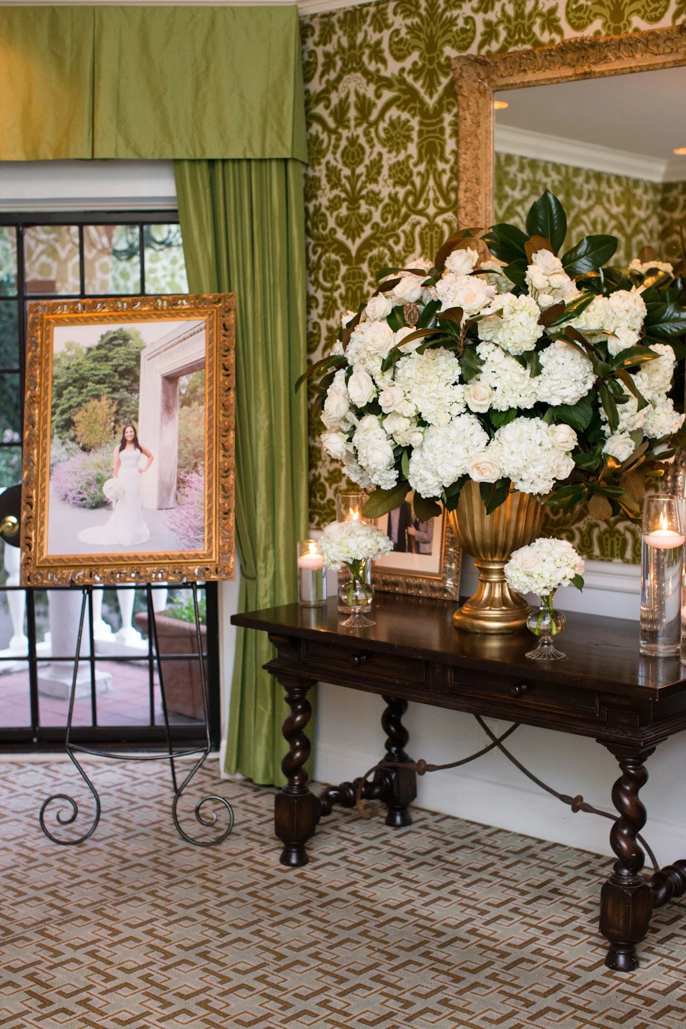 dallas-mansion-on-turtle-creek-wedding-welome-table.jpg