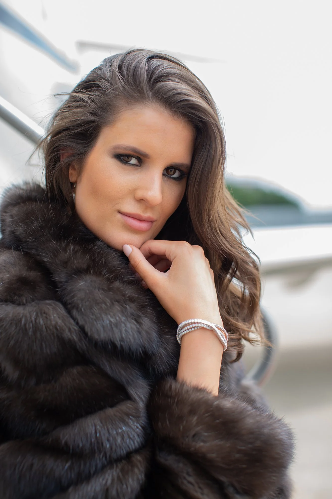dallas-editorial-fashion-model-jet-fur-coats.jpg
