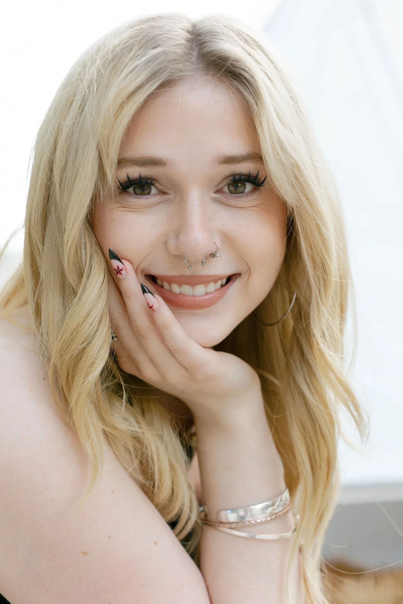 elizabeth-senior-portraits-2026-7.jpg