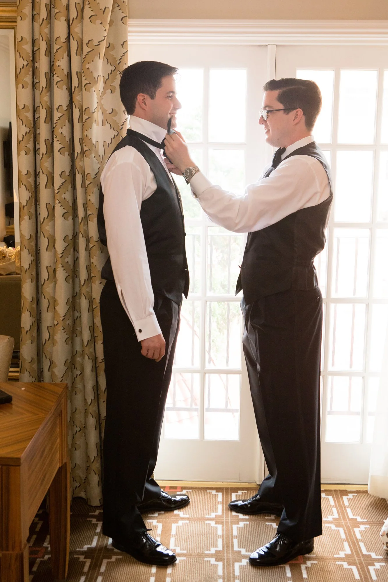 mansion-on-turtle-creek-groom-getting-ready.jpg