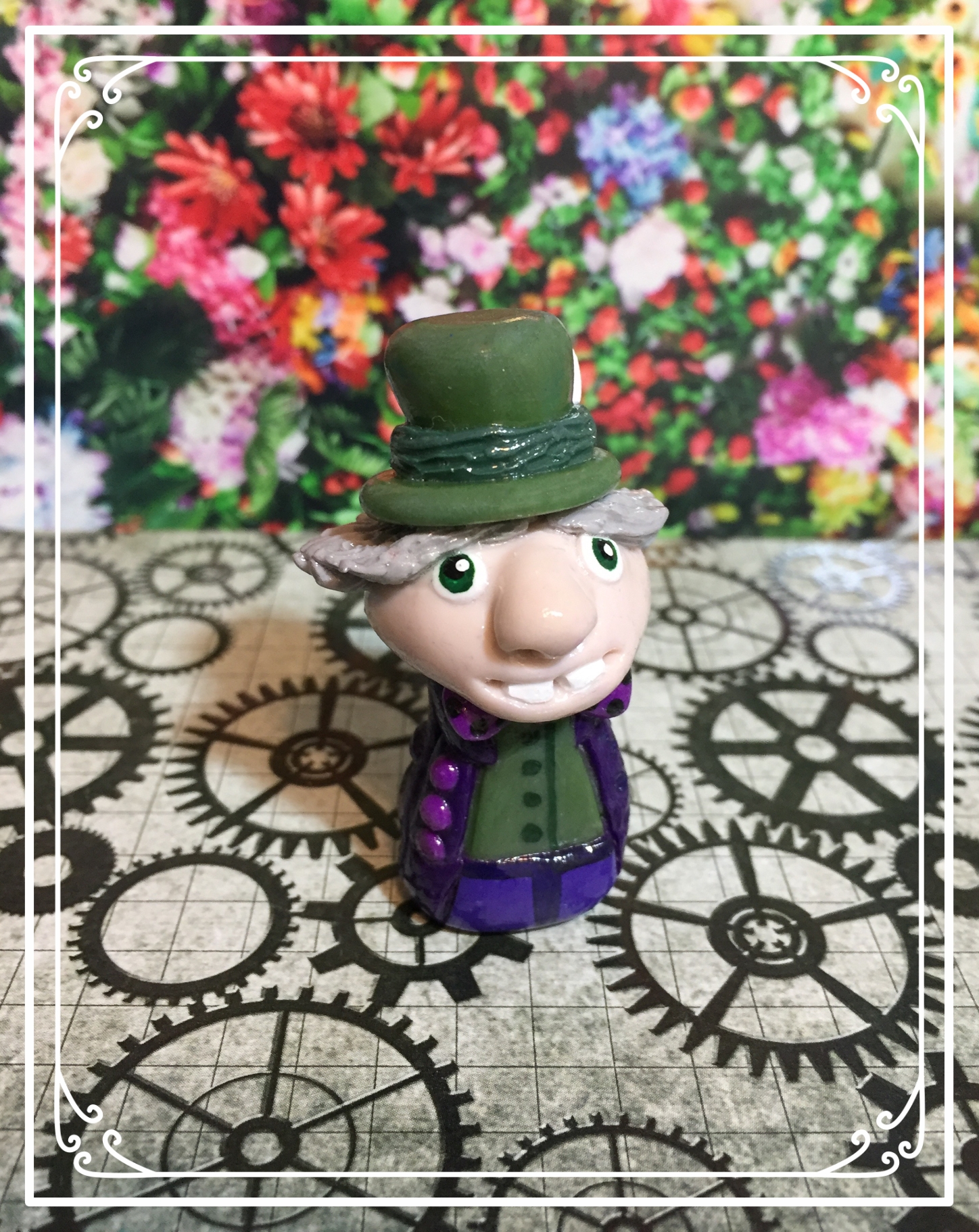 Mad Hatter 'Shroom Sculpture