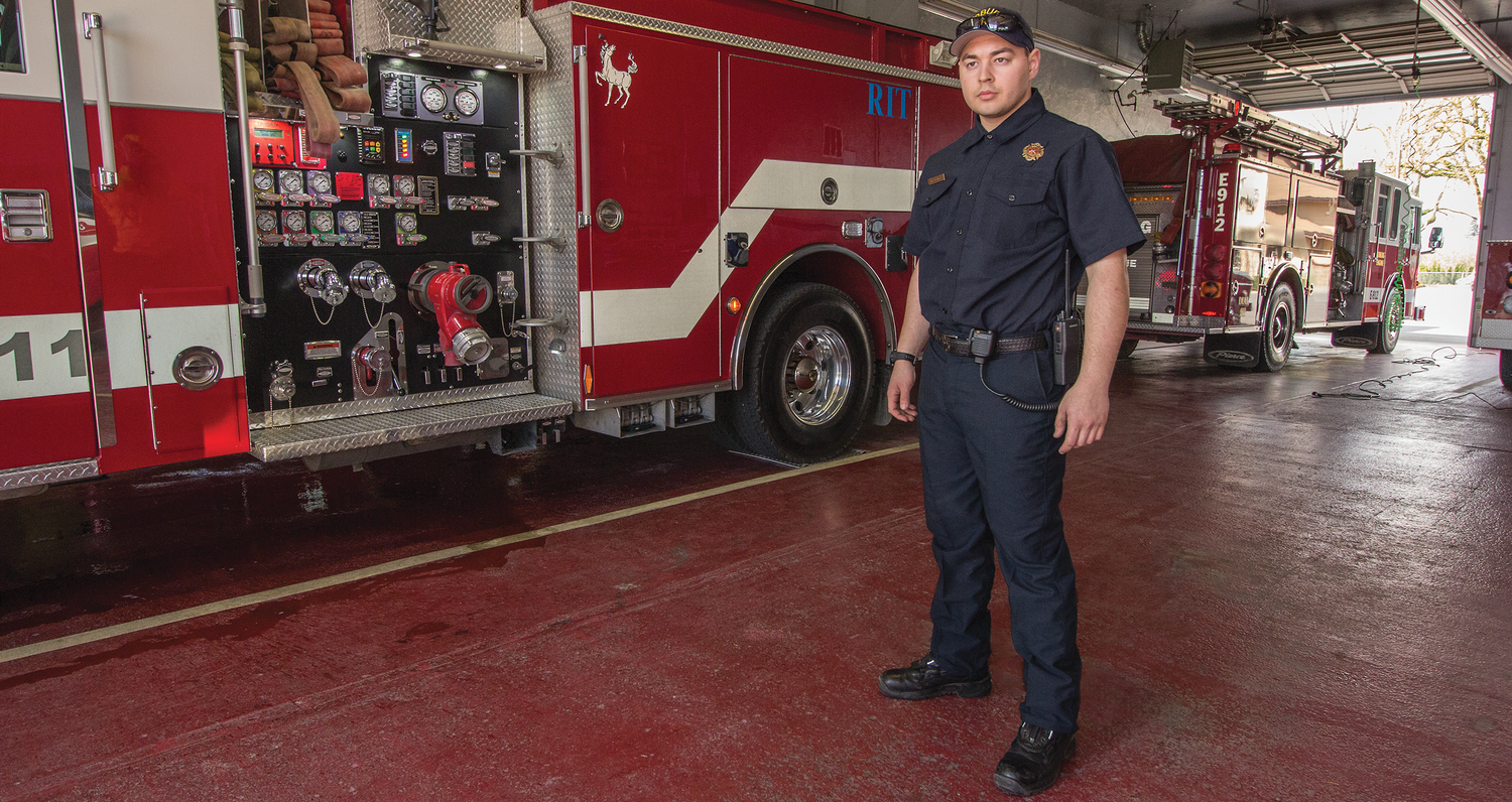 Featured image of post Cal Fire Class B Uniform : By emergency services uniforms and more.