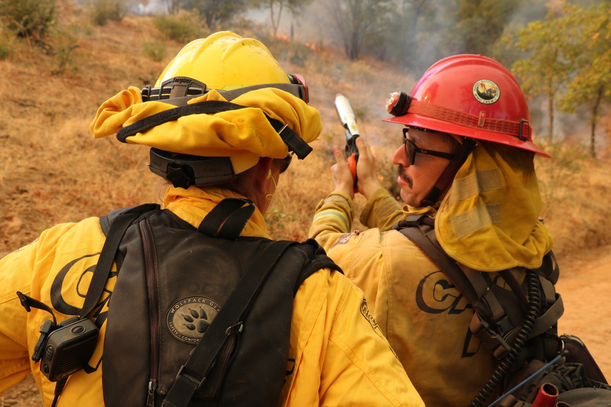 Don't let wildfires rage! 🔥

Controlled burns are a proactive way to create fire breaks and reduce wildfire risk.

Huge props to our wildland firefighters who keep our communities safe during fire season.

#FightFireWithFire
#ForestHeroes
#CrewBossP