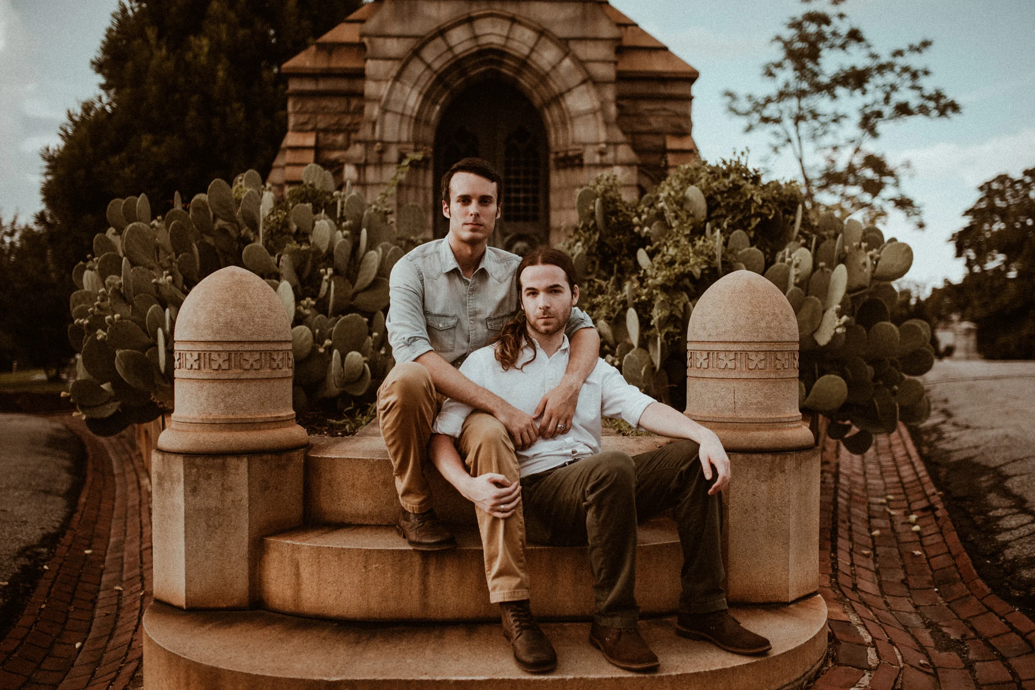 080418-brandon+jacob-engagement-session-oakland-ceremetery-123.jpg