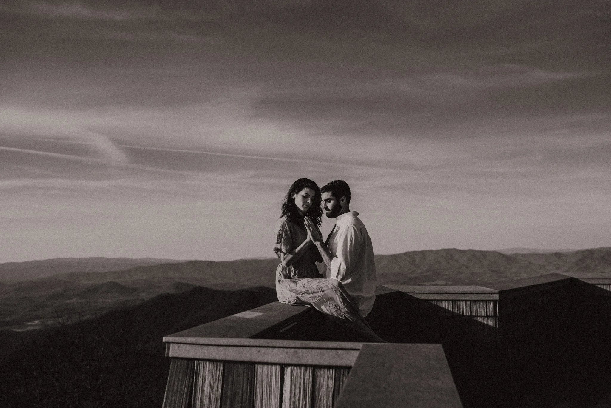 033118 - brittnee+ryan session-33-blue-ridge-moutains-engagement-brasstown-bald-wedding.jpg