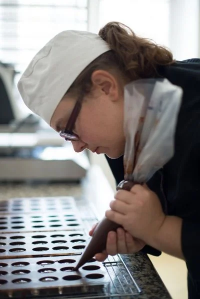 Carine-chocolatière-400x599.jpg