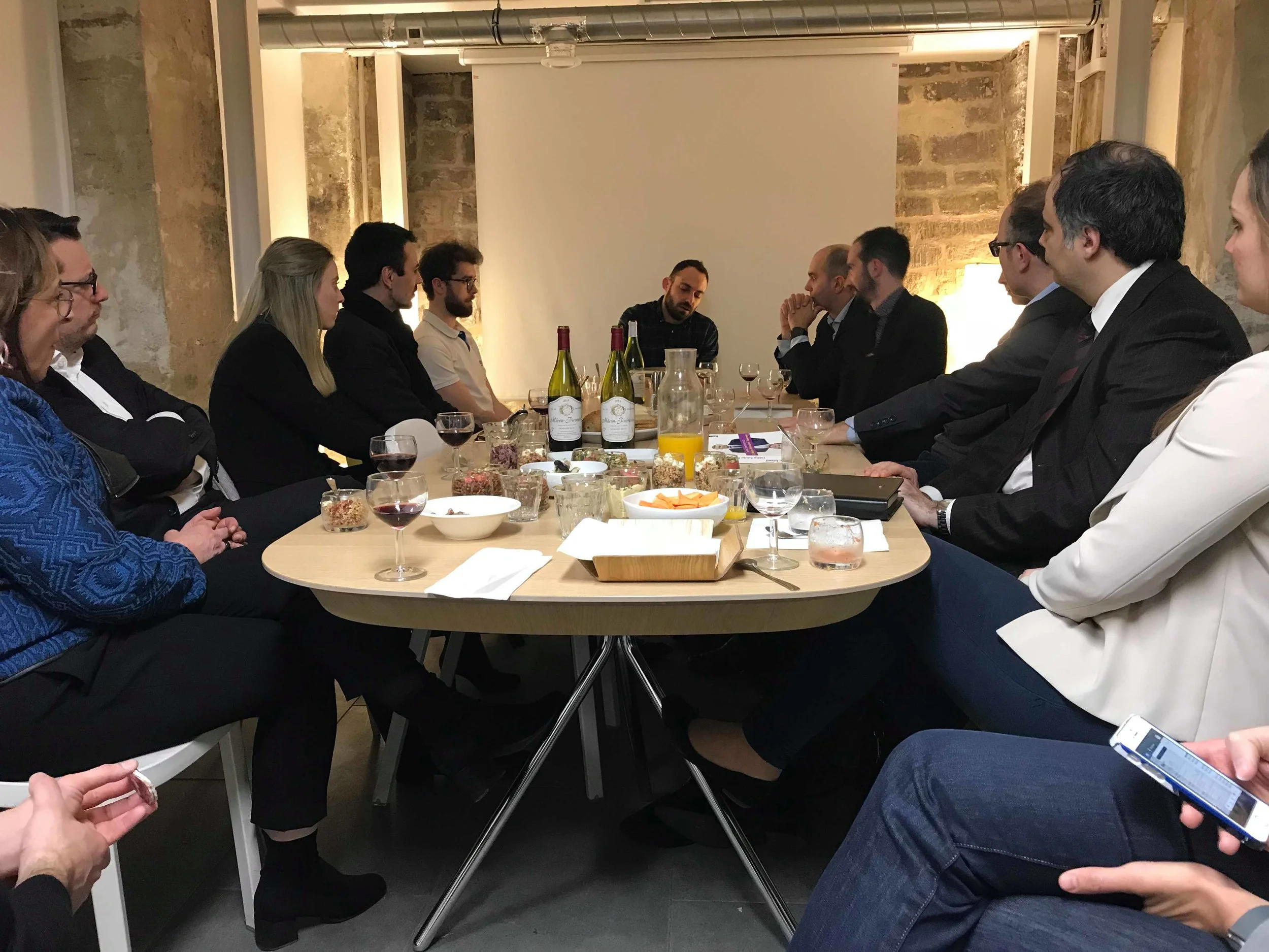 Chez Unicorners, les réunions sont toujours conviviales !