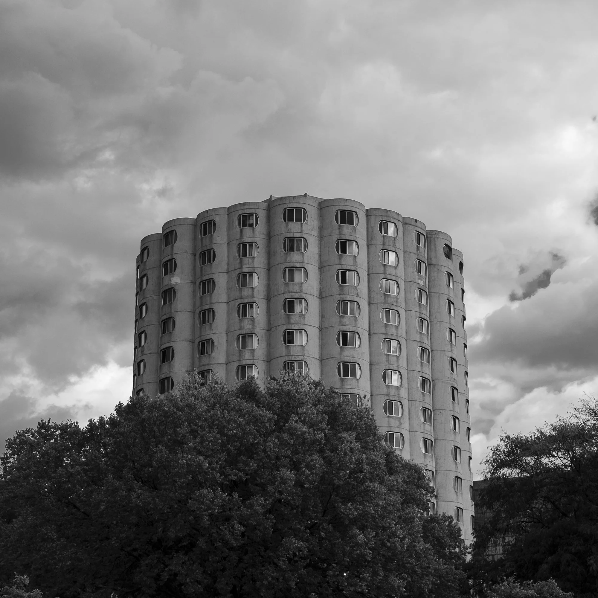 Hilliard Towers, Chicago, Illinois 
