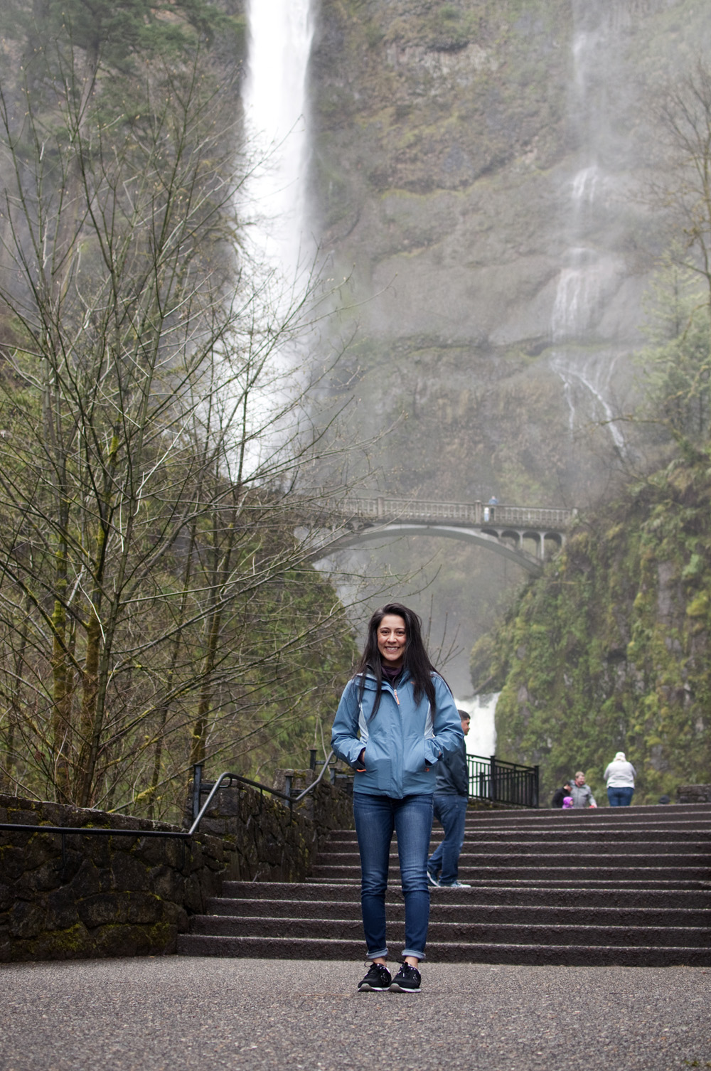 Portland-Multnomah-Falls_04.jpg