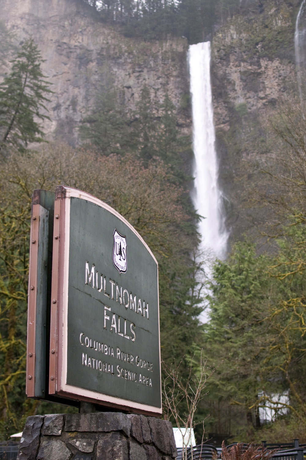 Portland-Multnomah-Falls_13.jpg