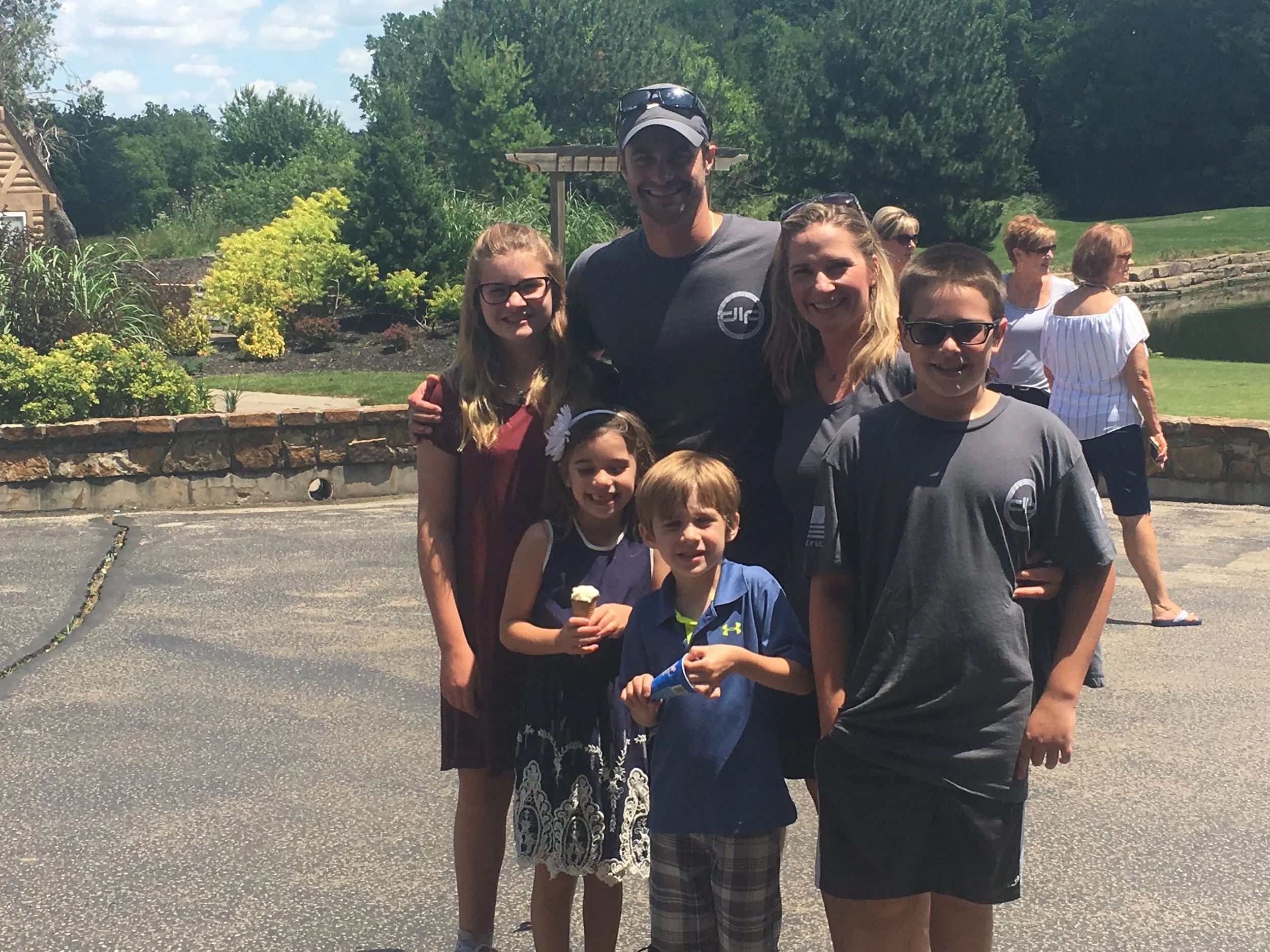 Dante, Beth & Family - 2016