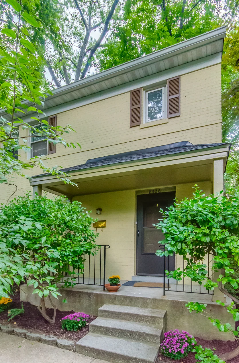 Catherine Soffronoff, Realtor
