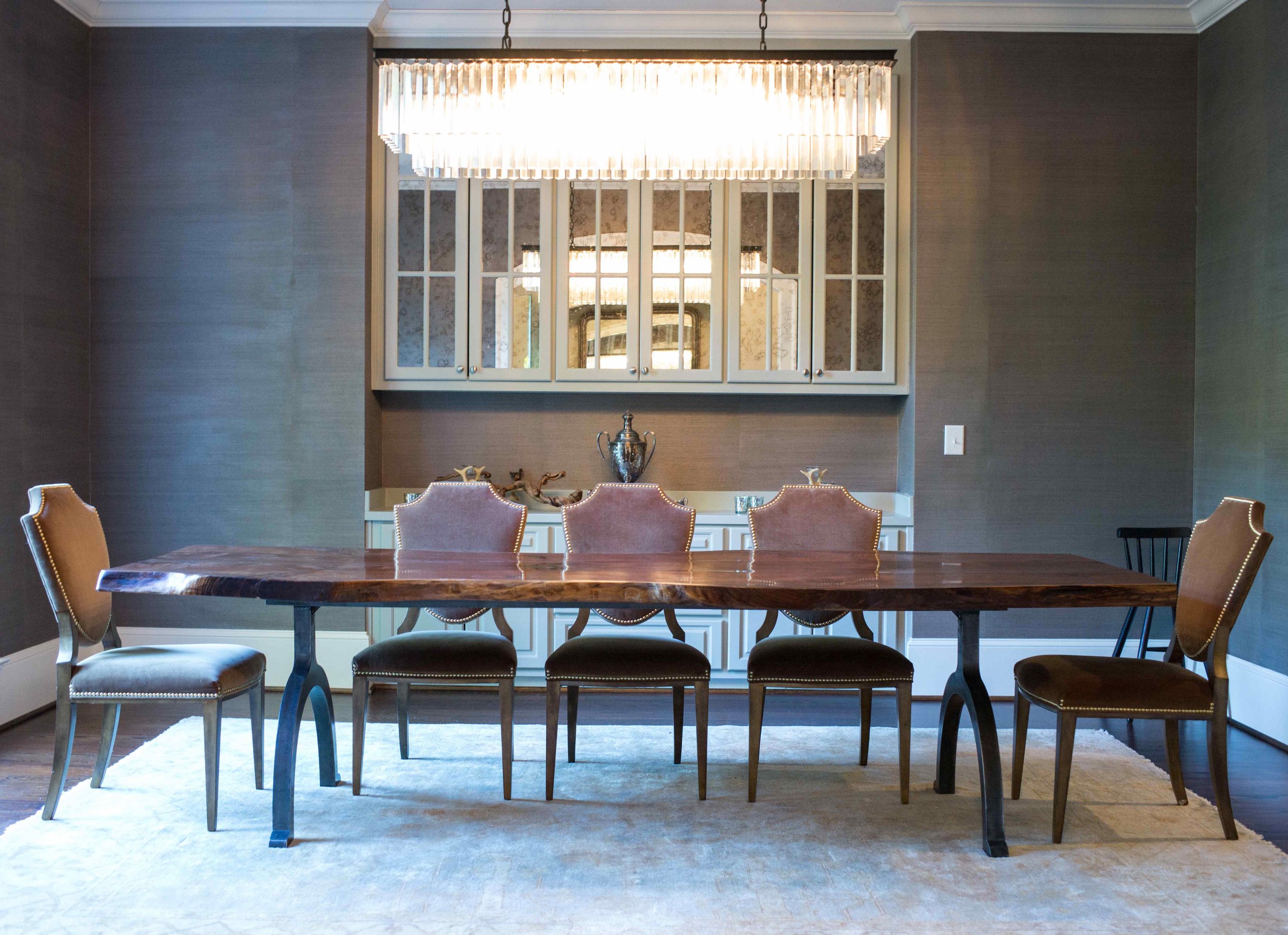 WALNUT DINING TABLE PRIVATE RESIDENCE