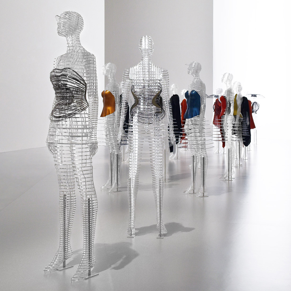 transparent-body-installation-tokujin-yoshioka-issey-miyake-exhibition-tokyp-japan_dezeen_sq.jpg