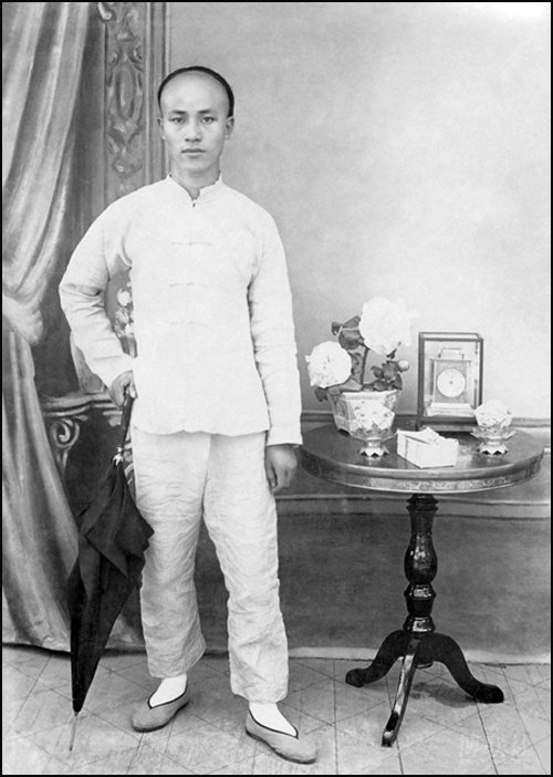 1907 Age 27