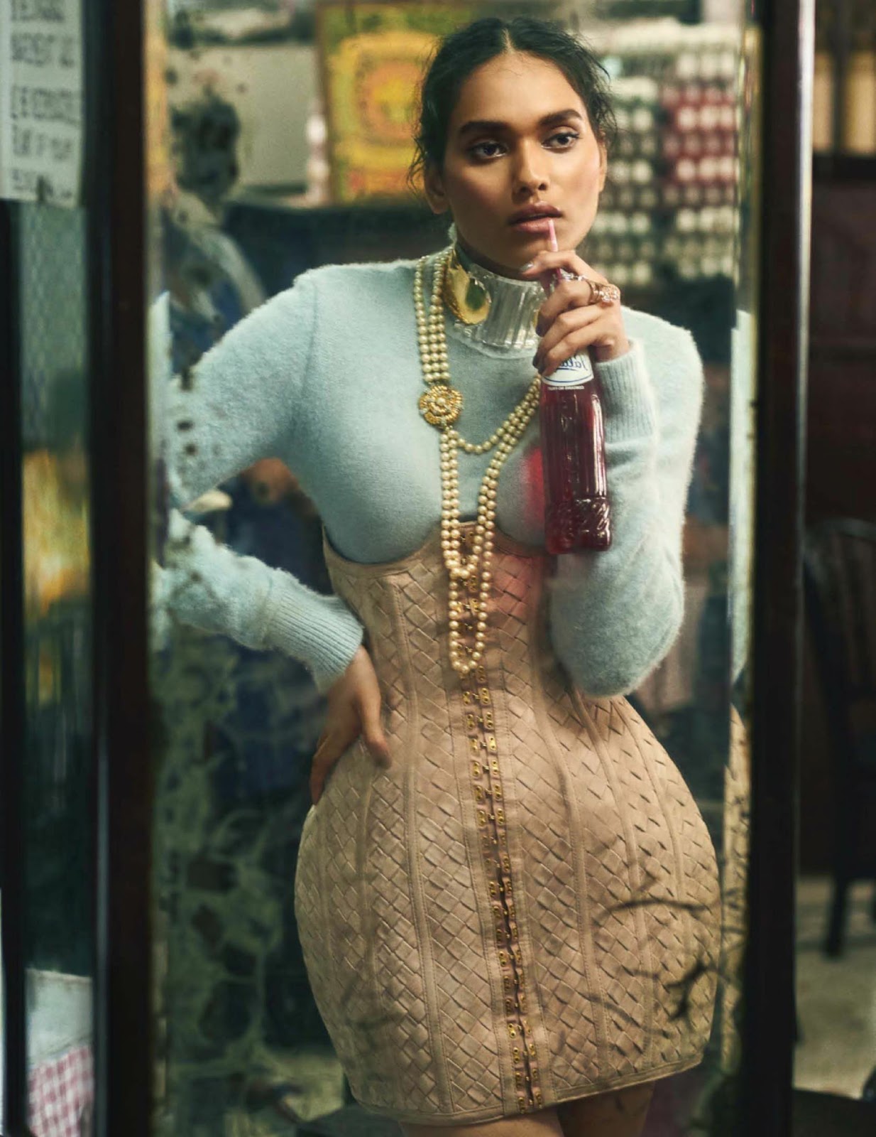 Vogue India - September 2016-26.jpg