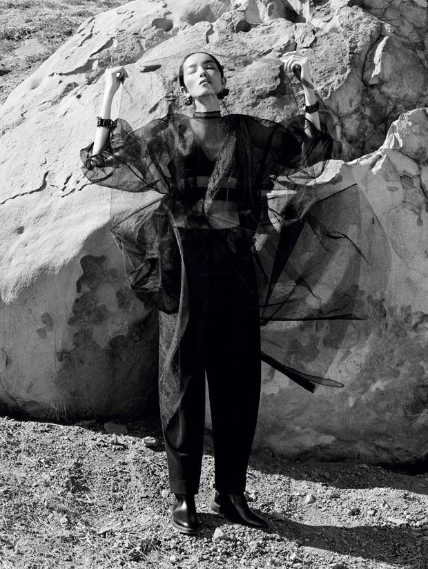 Fei-Fei-Sun-Vogue-China-Ben-Toms-12-620x824.jpg
