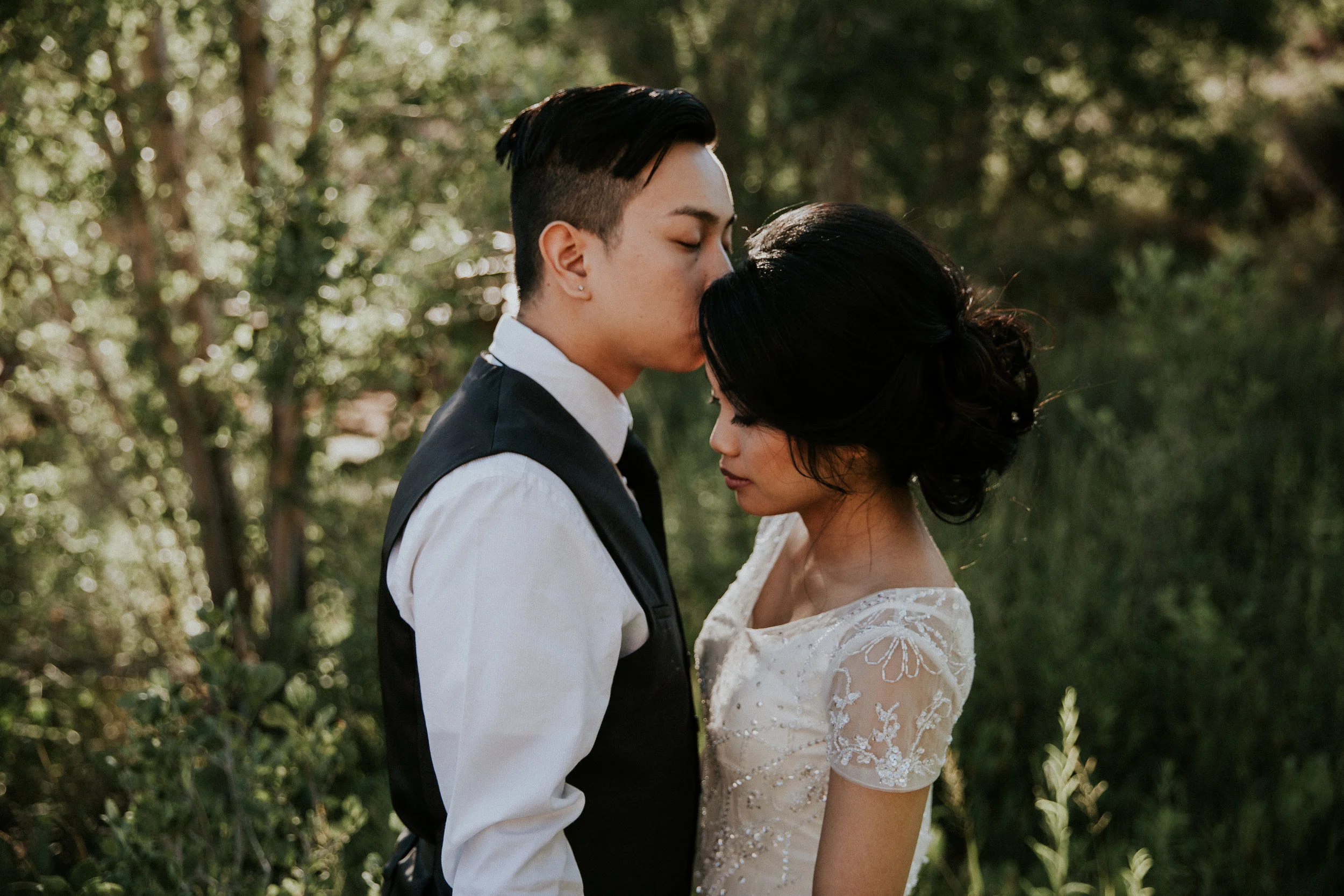AJ + Kittichai - First Look - Wedding Day - Seattle Wedding Photographer - Washington Elopement Photographer - Seattle Engagement Photographer - Seattle Photographer