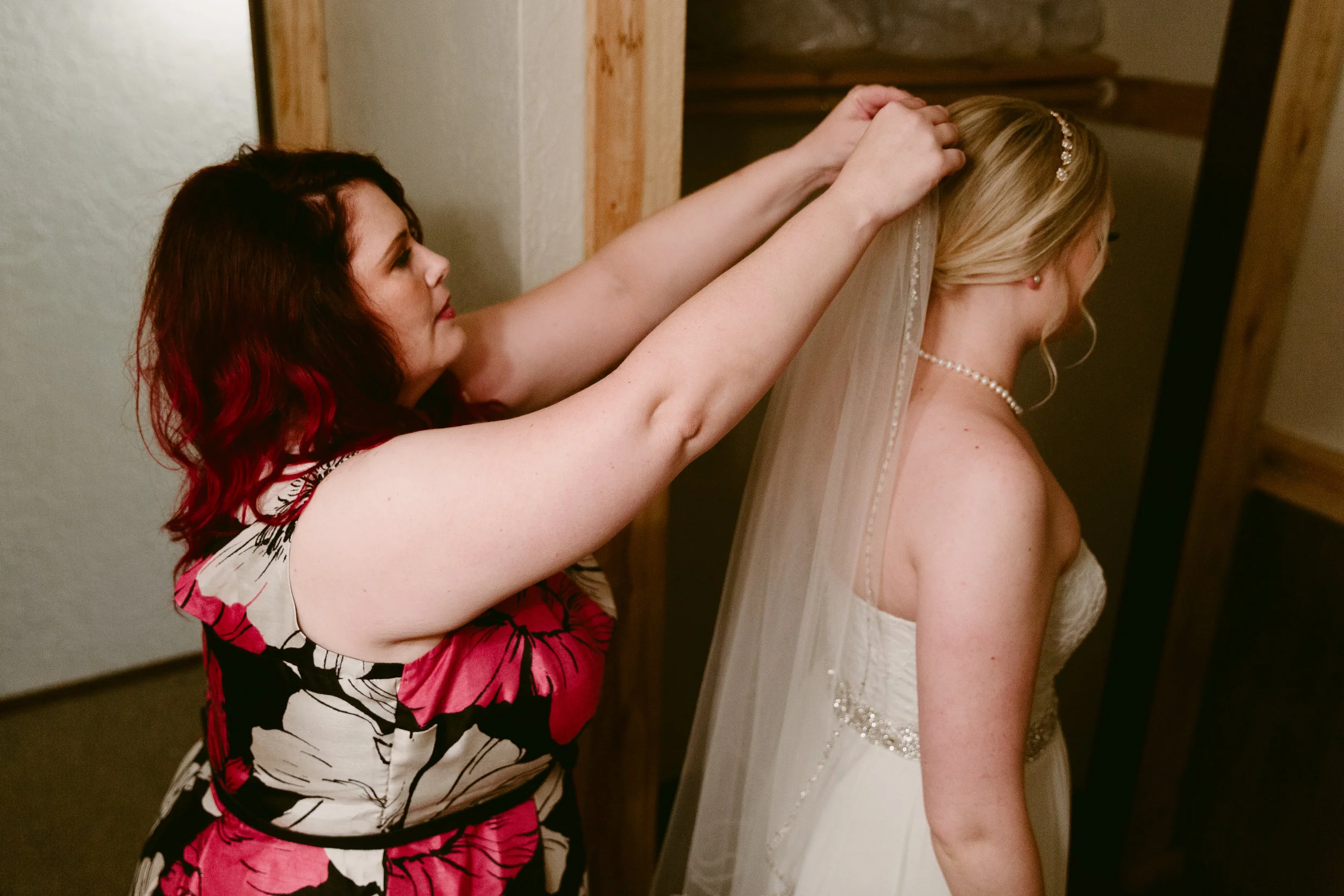 Jilian + Dakota - Wedding - Wedding Photographer - Utah Wedding Photographer - Las Vegas Wedding Photographer - Seattle Wedding Photographer - Lifestyle Photographer - Wedding Photojournalist - Cedar City Wedding Photographer - Tan Suit - Off White …