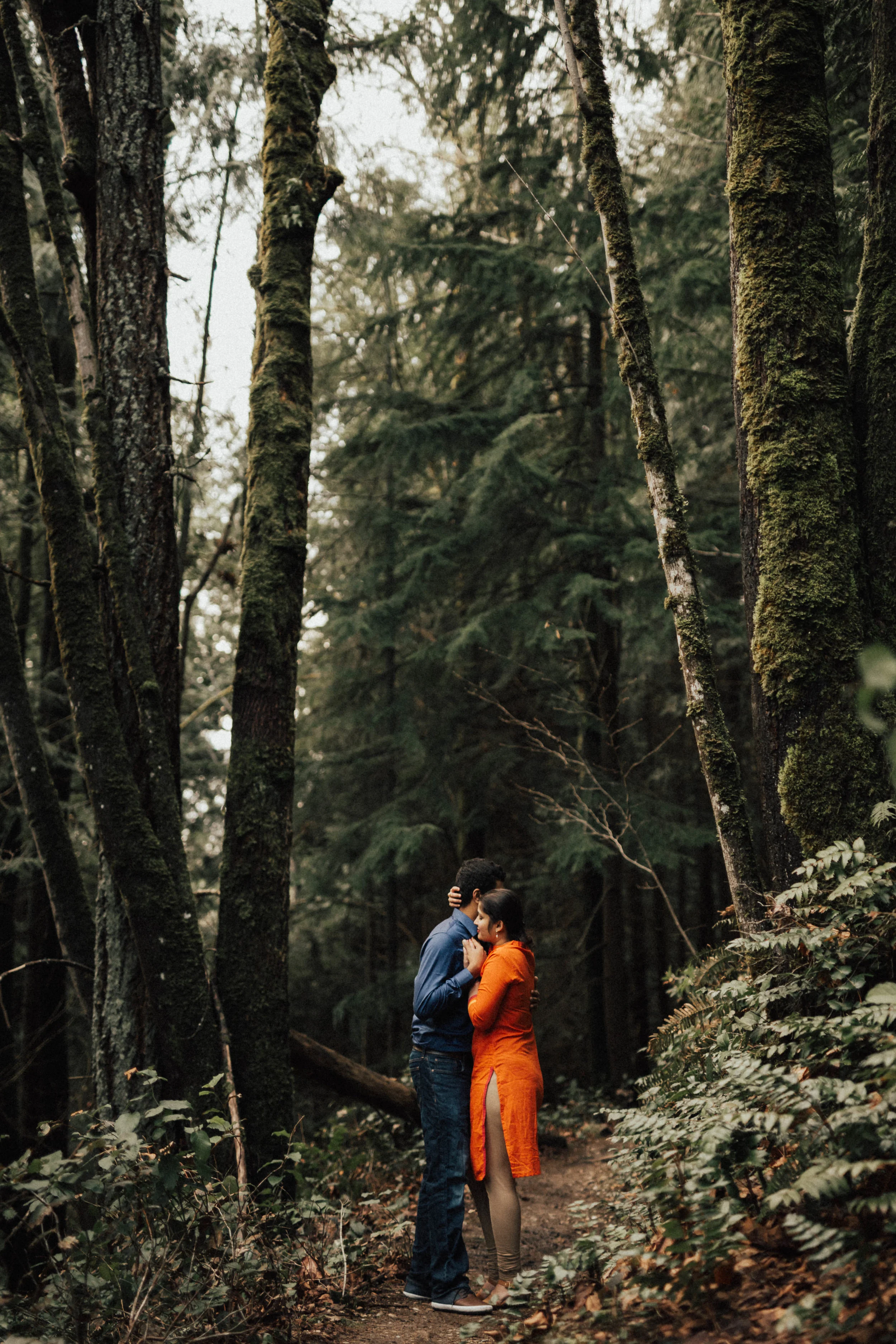 Issaquah Engagement Session by Issaquah Wedding Photographer Kamra Fuller Photography Seattle Wedding Photography
