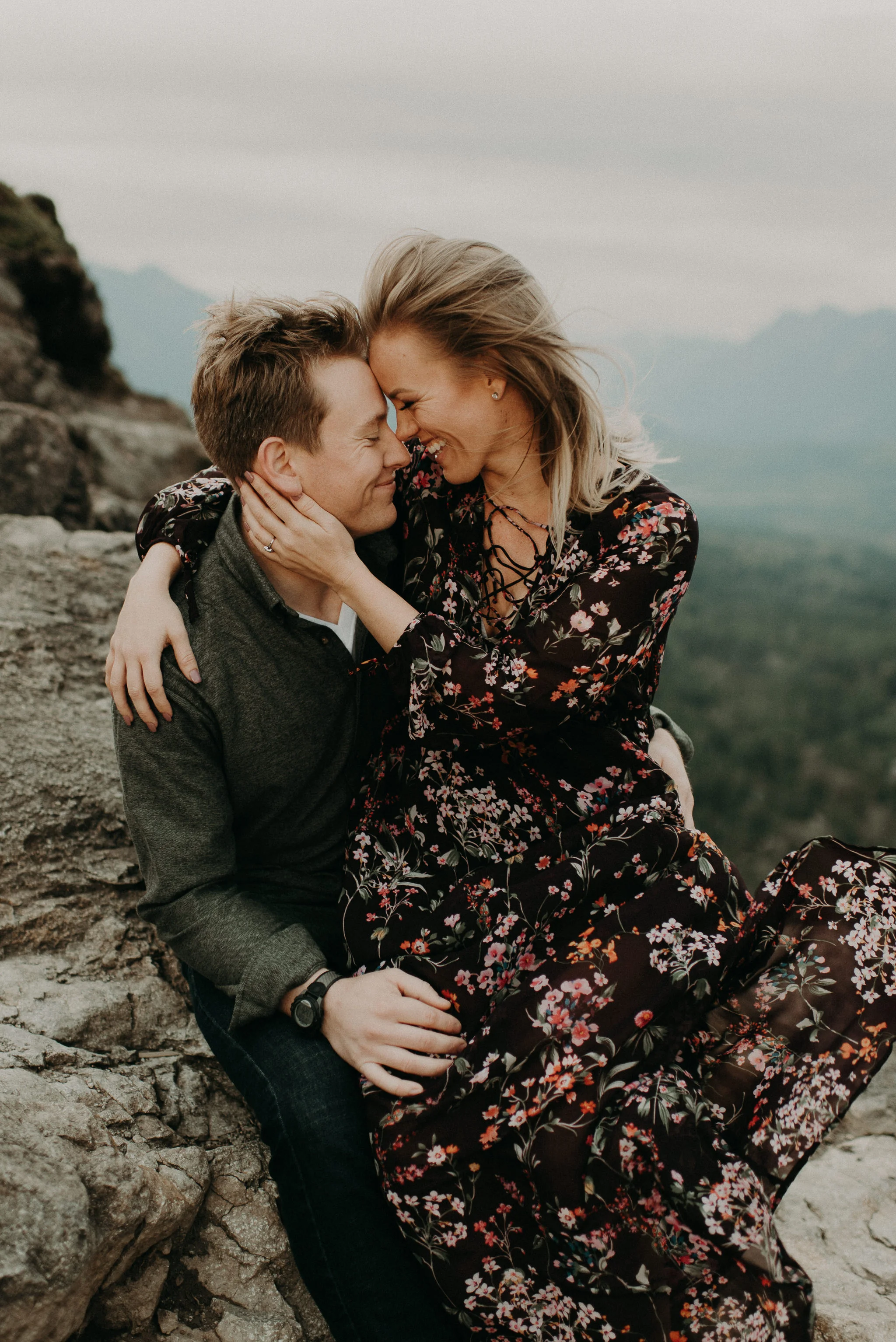 Kamra Fuller Photography - Seattle Wedding Photographer - Seattle Elopement Photographer - Seattle Engagement Session - Rattlesnake Ledge Engagement Session - Rattlesnake Lake - PNW Wedding Photographer - Portland Wedding Photographer - Oregon Wedding Photographer - Idaho Wedding Photographer - Adventure Wedding Photographer