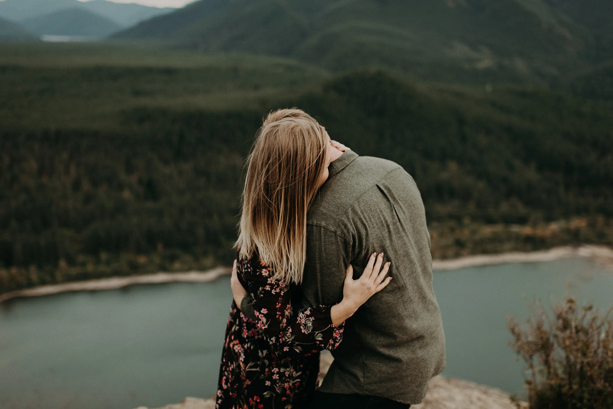Kamra Fuller Photography - Seattle Wedding Photographer - Seattle Elopement Photographer - Seattle Engagement Session - Rattlesnake Ledge Engagement Session - Rattlesnake Lake - PNW Wedding Photographer - Portland Wedding Photographer - Oregon Wedding Photographer - Idaho Wedding Photographer - Adventure Wedding Photographer