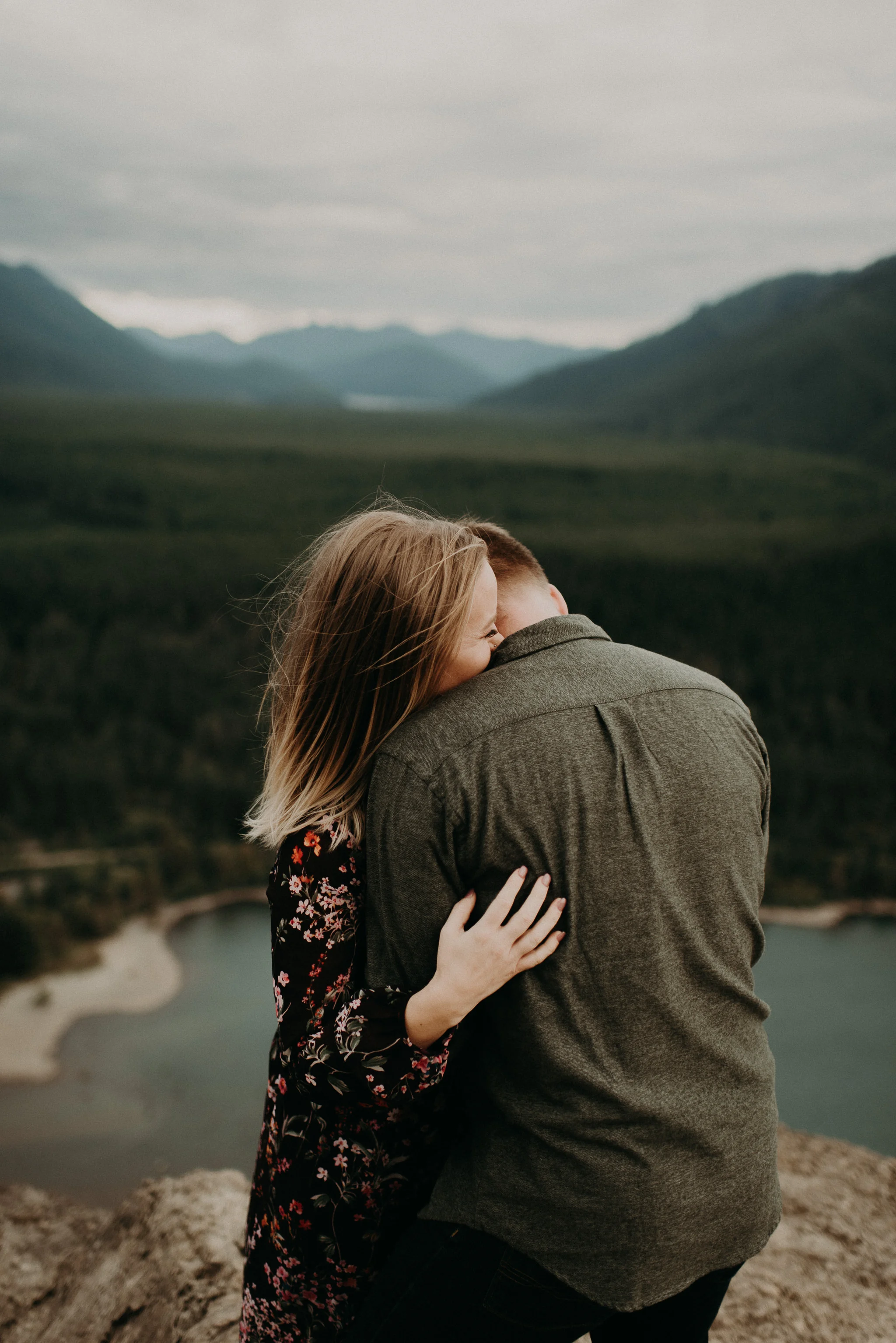 Kamra Fuller Photography - Seattle Wedding Photographer - Seattle Elopement Photographer - Seattle Engagement Session - Rattlesnake Ledge Engagement Session - Rattlesnake Lake - PNW Wedding Photographer - Portland Wedding Photographer - Oregon Wedding Photographer - Idaho Wedding Photographer - Adventure Wedding Photographer