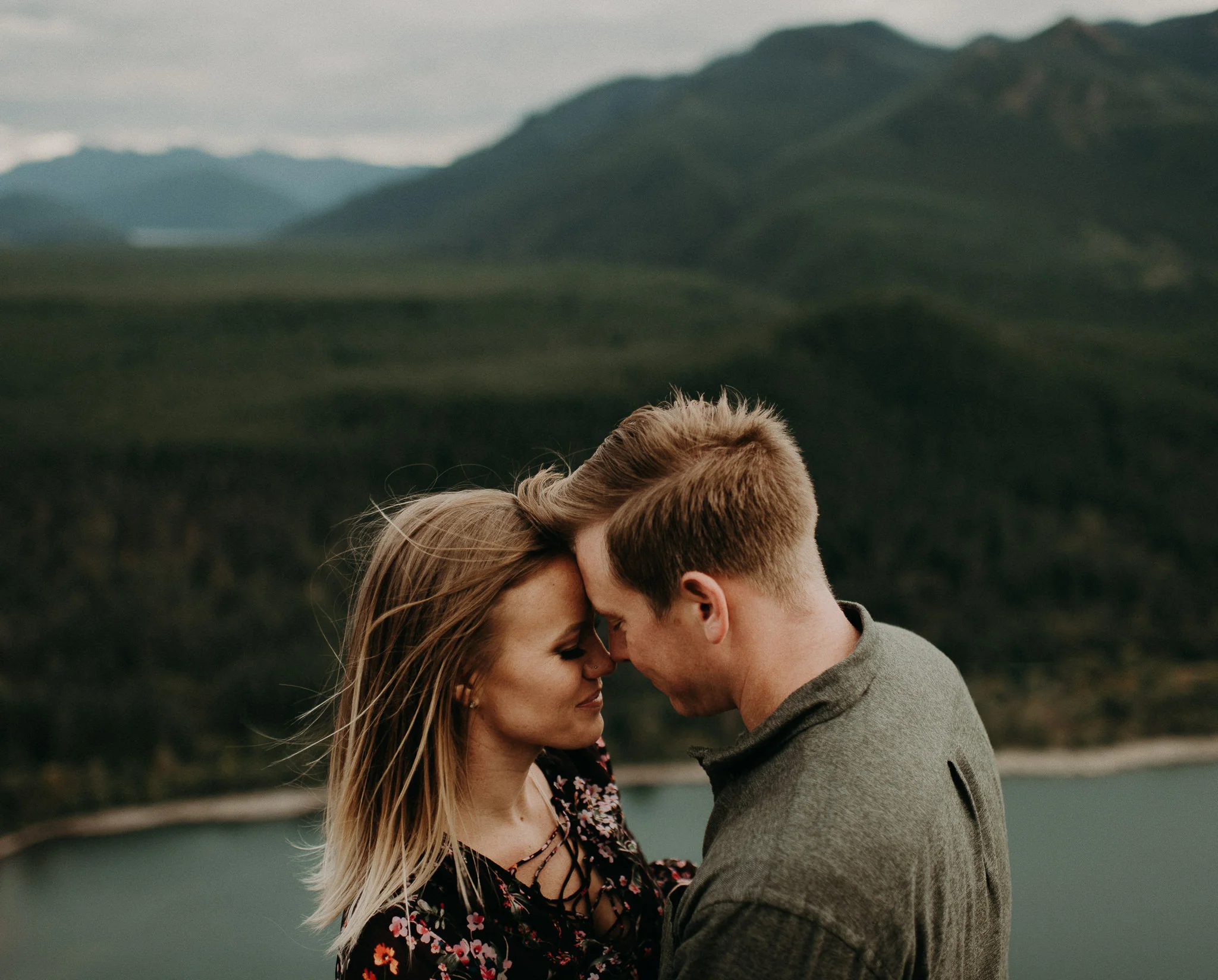 Kamra Fuller Photography - Seattle Wedding Photographer - Seattle Elopement Photographer - Seattle Engagement Session - Rattlesnake Ledge Engagement Session - Rattlesnake Lake - PNW Wedding Photographer - Portland Wedding Photographer - Oregon Wedding Photographer - Idaho Wedding Photographer - Adventure Wedding Photographer