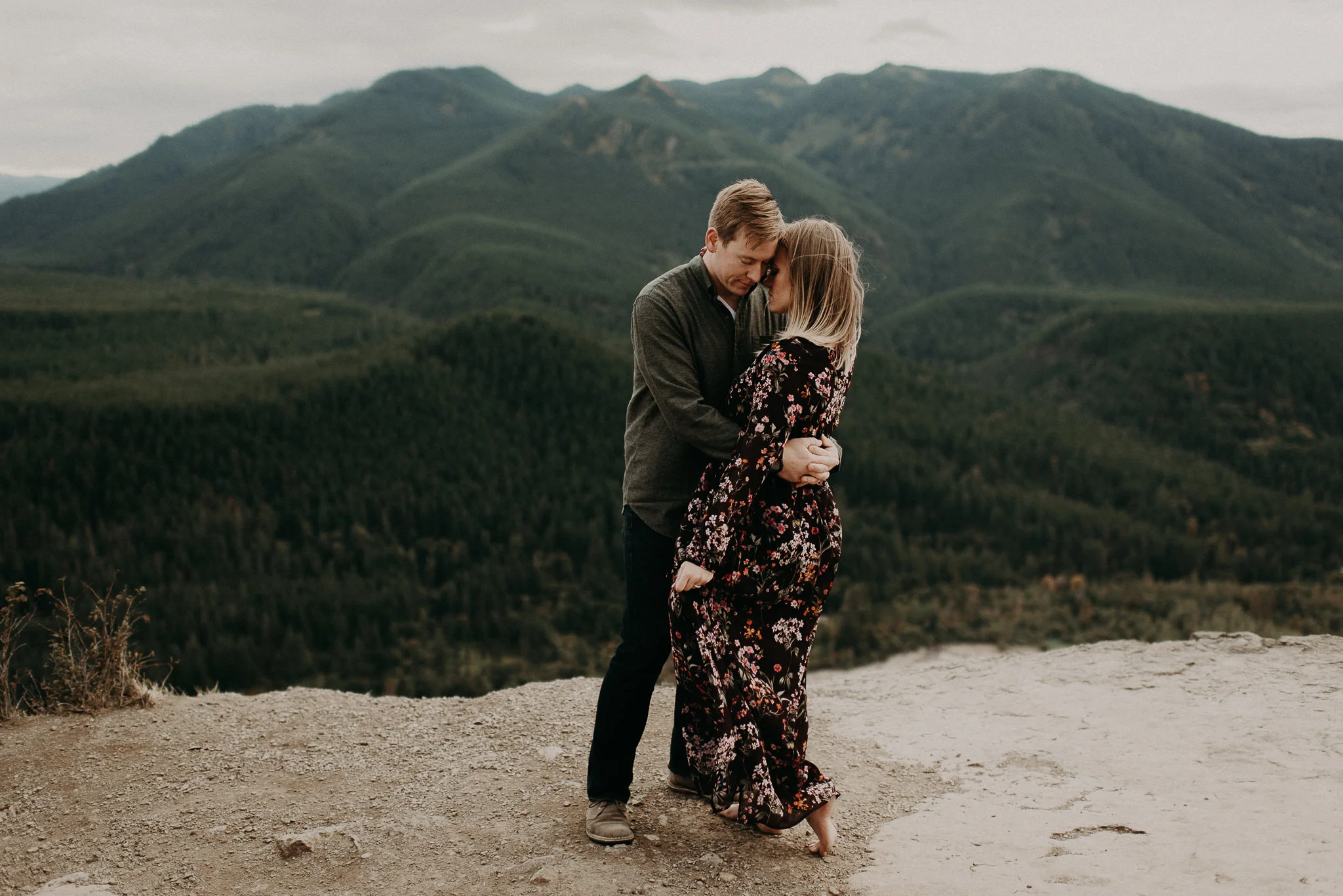 Kamra Fuller Photography - Seattle Wedding Photographer - Seattle Elopement Photographer - Seattle Engagement Session - Rattlesnake Ledge Engagement Session - Rattlesnake Lake - PNW Wedding Photographer - Portland Wedding Photographer - Oregon Wedding Photographer - Idaho Wedding Photographer - Adventure Wedding Photographer
