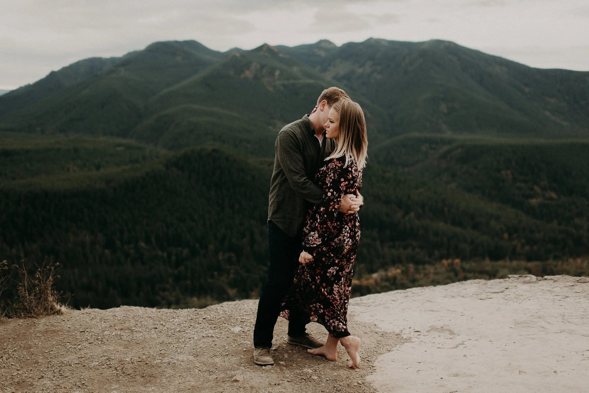Kamra Fuller Photography - Seattle Wedding Photographer - Seattle Elopement Photographer - Seattle Engagement Session - Rattlesnake Ledge Engagement Session - Rattlesnake Lake - PNW Wedding Photographer - Portland Wedding Photographer - Oregon Wedding Photographer - Idaho Wedding Photographer - Adventure Wedding Photographer