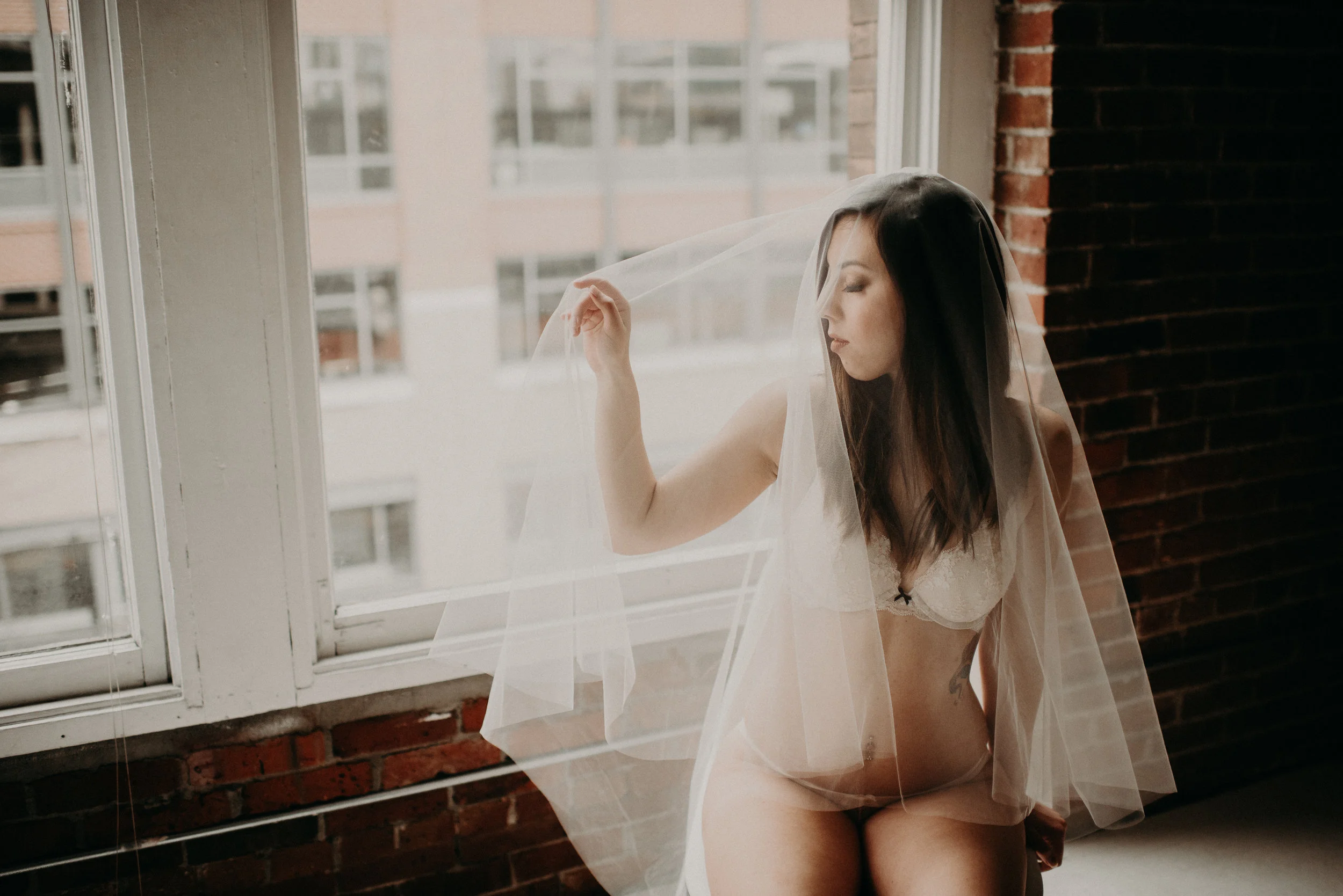 Seattle Boudoir Session by Seattle Wedding Photographer Kamra Fuller Photography