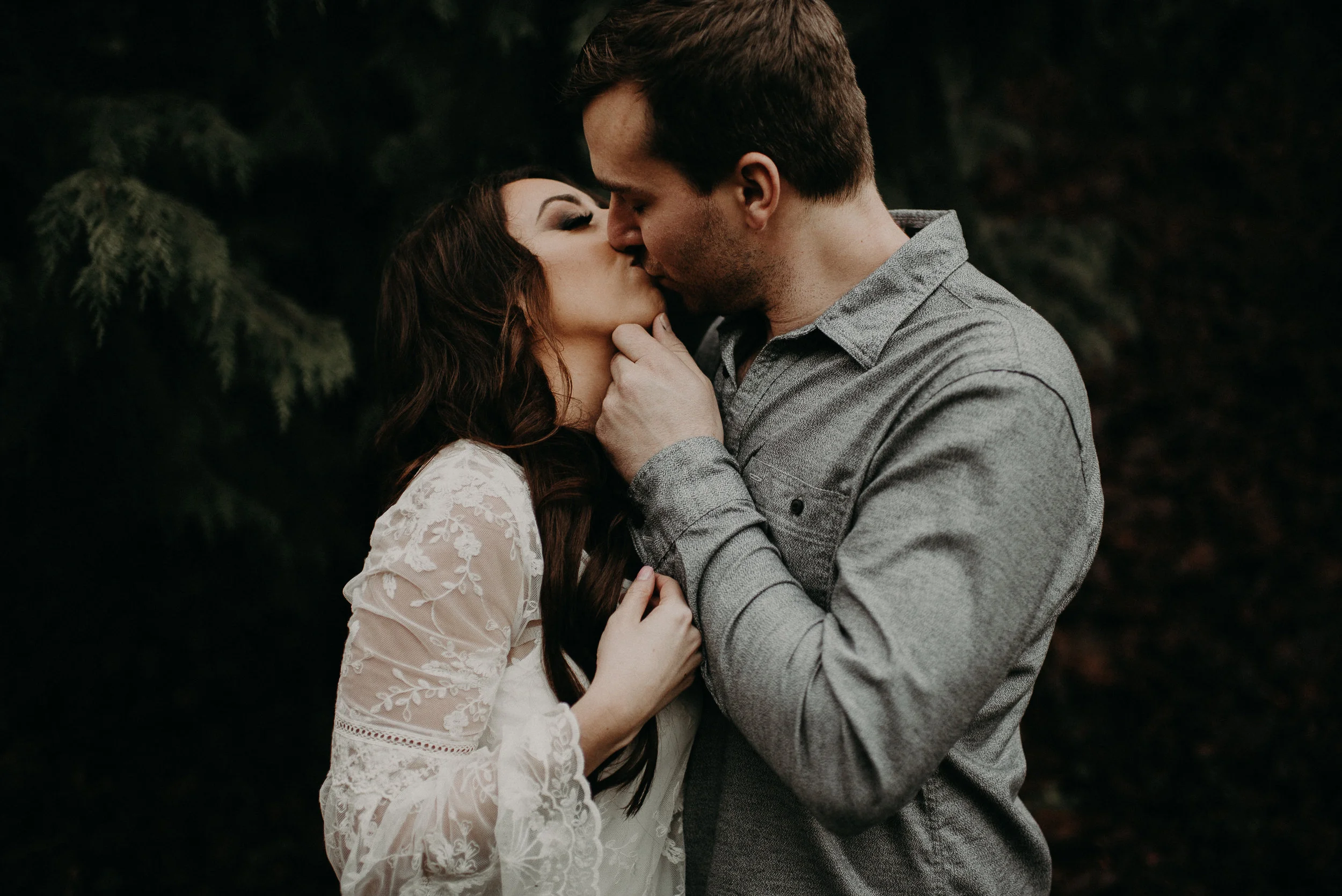 Washington Park Arboretum Engagement Session by Seattle Wedding Photographer Kamra Fuller Photography