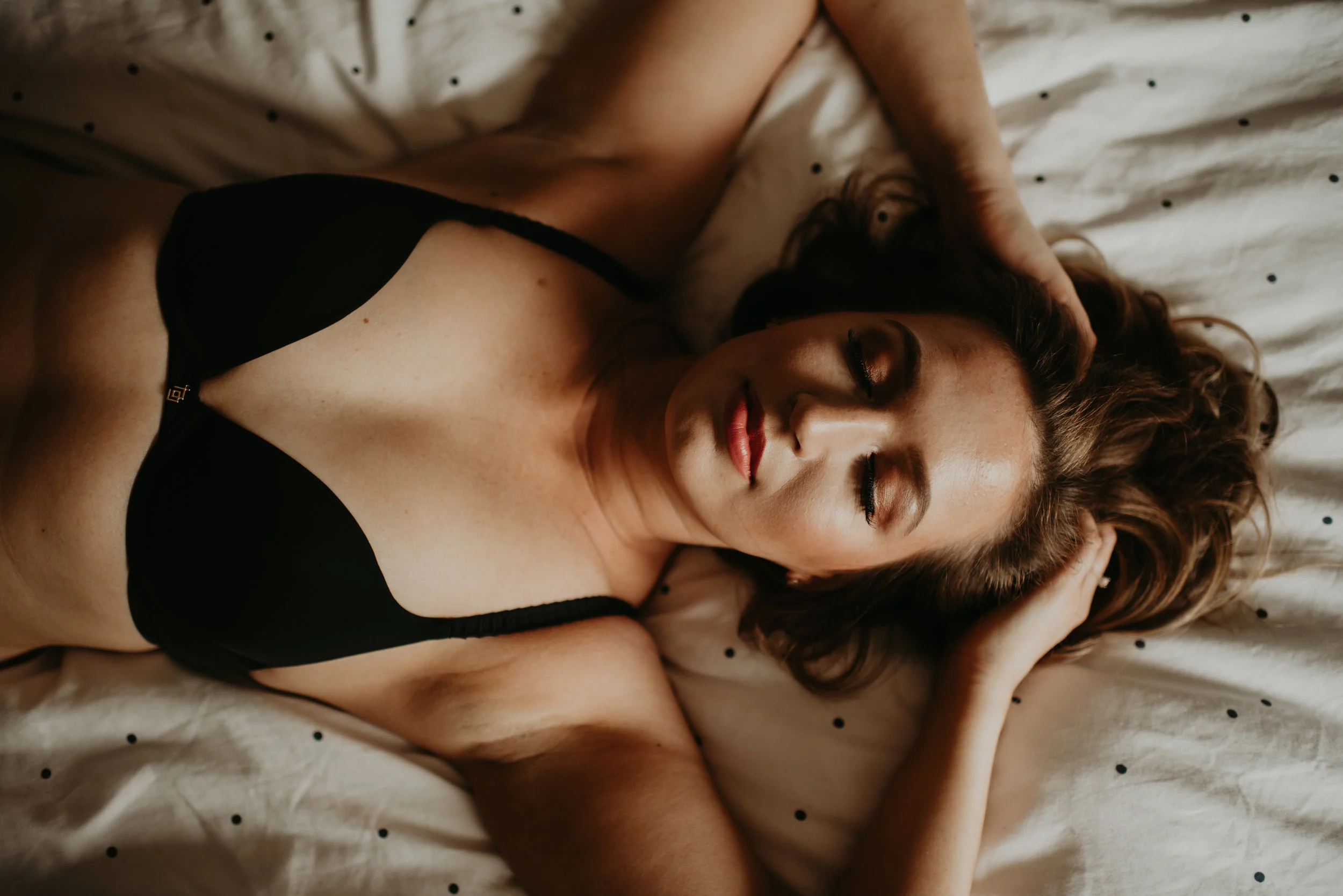 Seattle Boudoir Session by Seattle Boudoir Photographer Kamra Fuller Photography