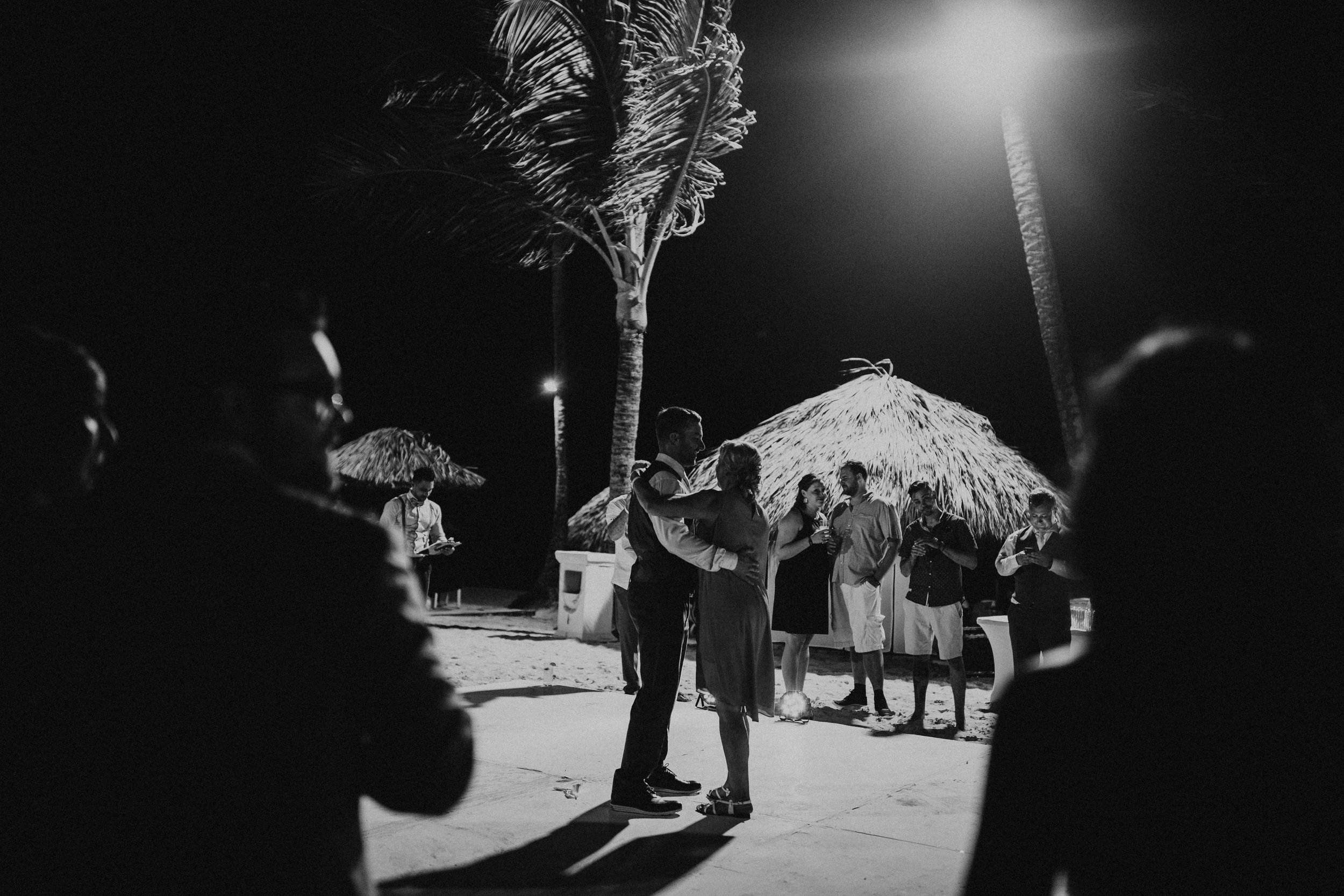 Amanda + Sean | Intimate Resort Wedding in Punta Cana {Majestic Elegance, Punta Cana, Dominican Republic} | Kamra Fuller Photography