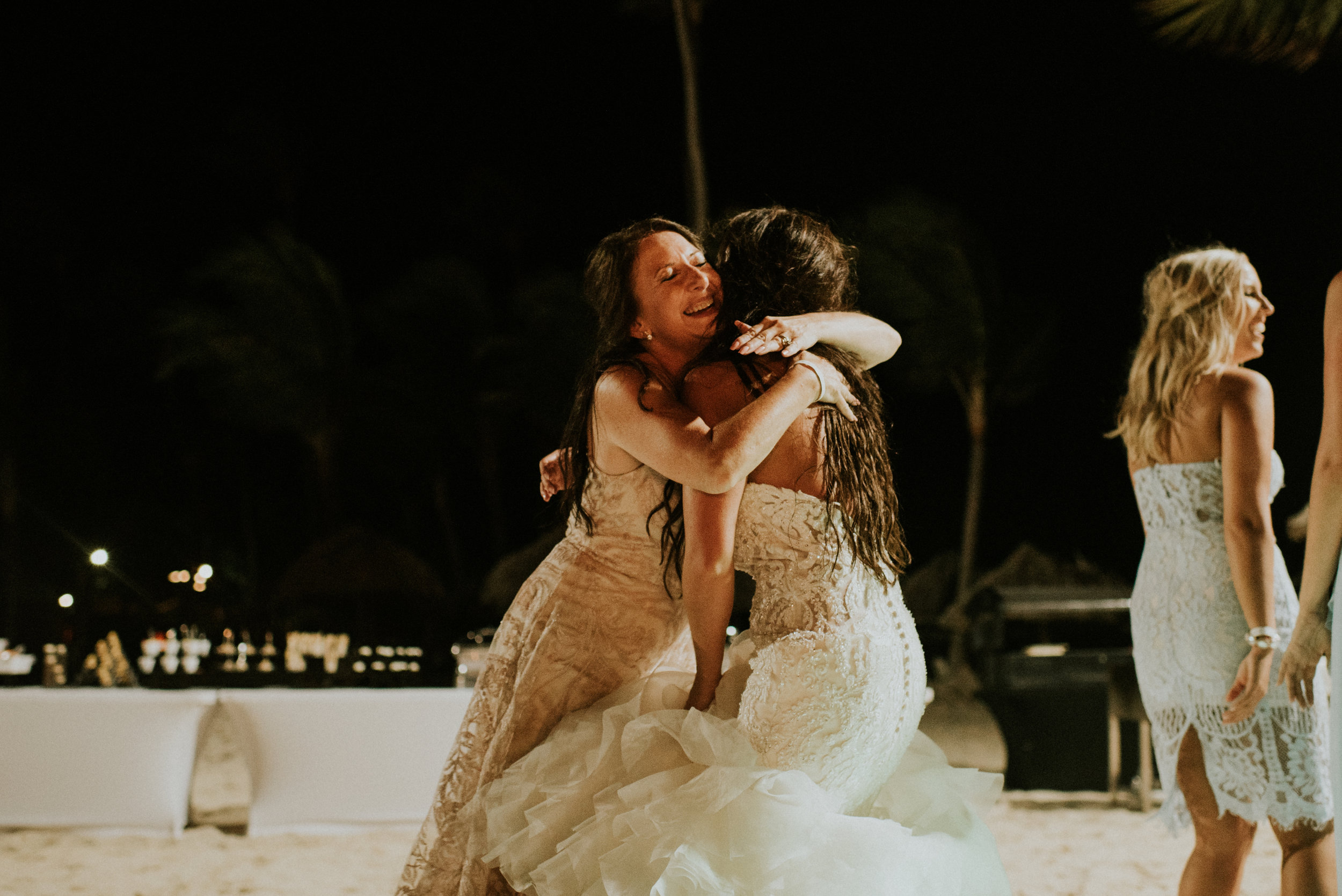 Amanda + Sean | Intimate Resort Wedding in Punta Cana {Majestic Elegance, Punta Cana, Dominican Republic} | Kamra Fuller Photography