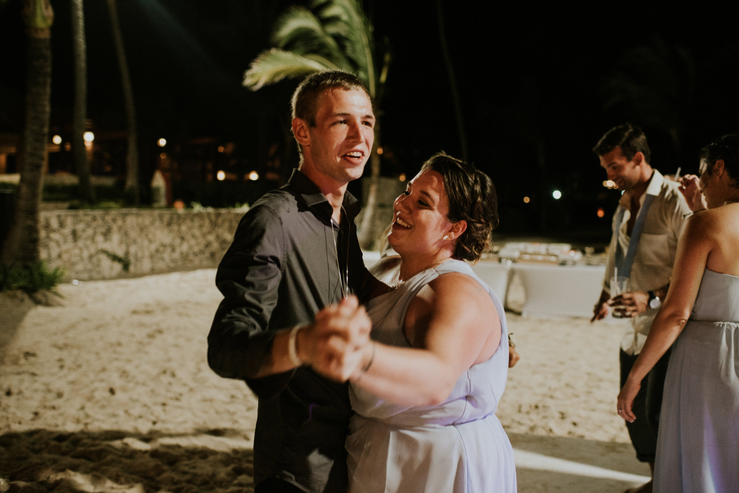 Amanda + Sean | Intimate Resort Wedding in Punta Cana {Majestic Elegance, Punta Cana, Dominican Republic} | Kamra Fuller Photography