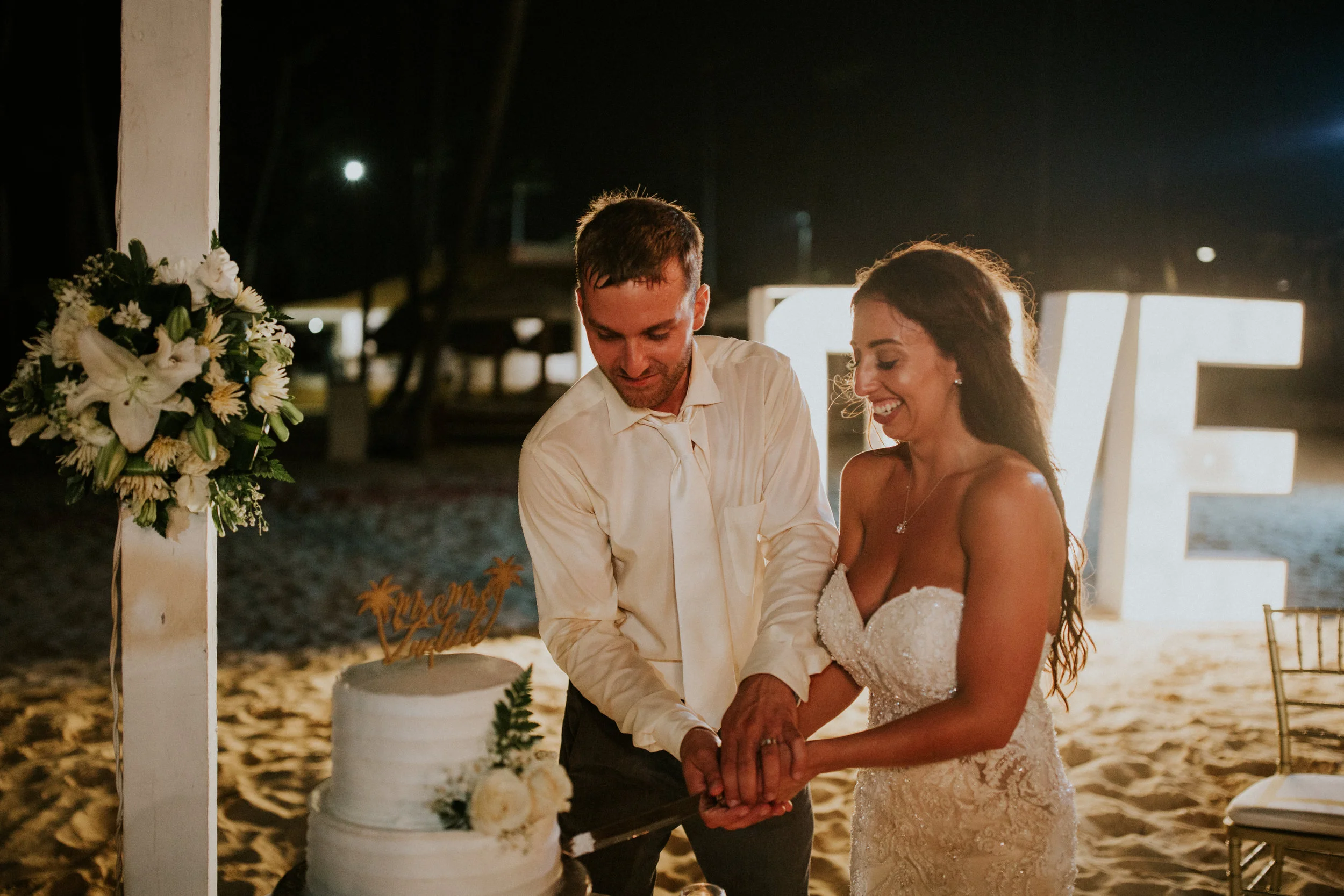 Amanda + Sean | Intimate Resort Wedding in Punta Cana {Majestic Elegance, Punta Cana, Dominican Republic} | Kamra Fuller Photography