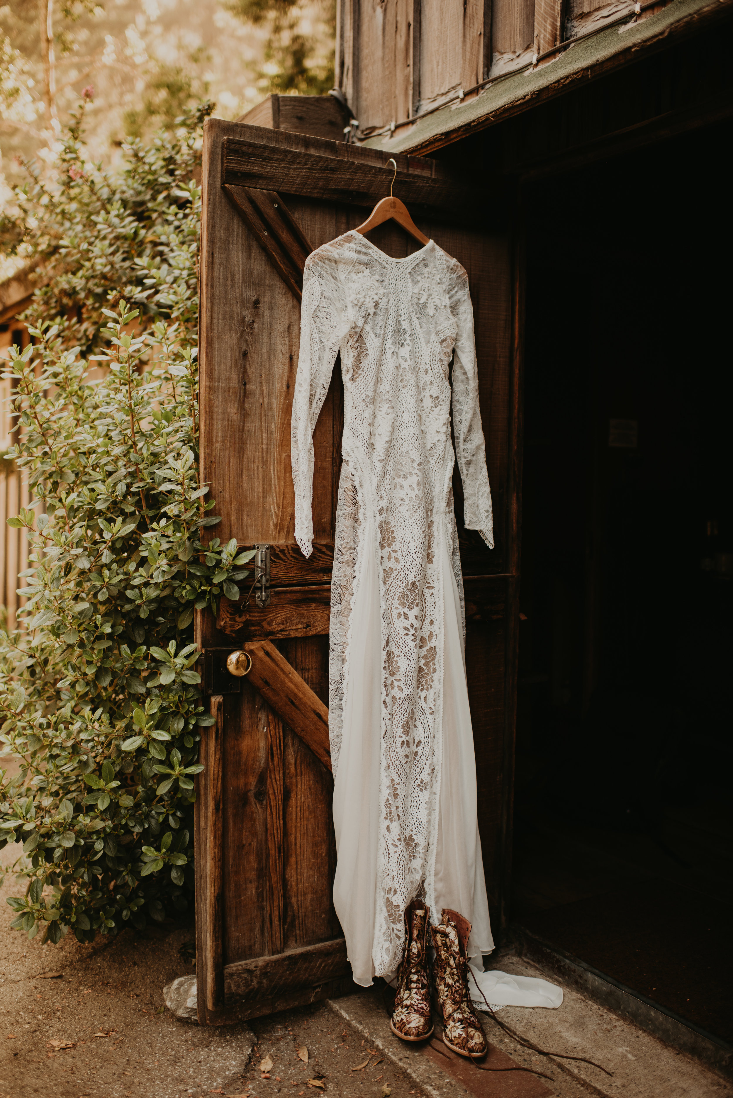 Joanna + Brian West Coast Intimate Adventure Wedding in Big Sur, CA by Seattle Wedding Photographer Kamra Fuller Photography