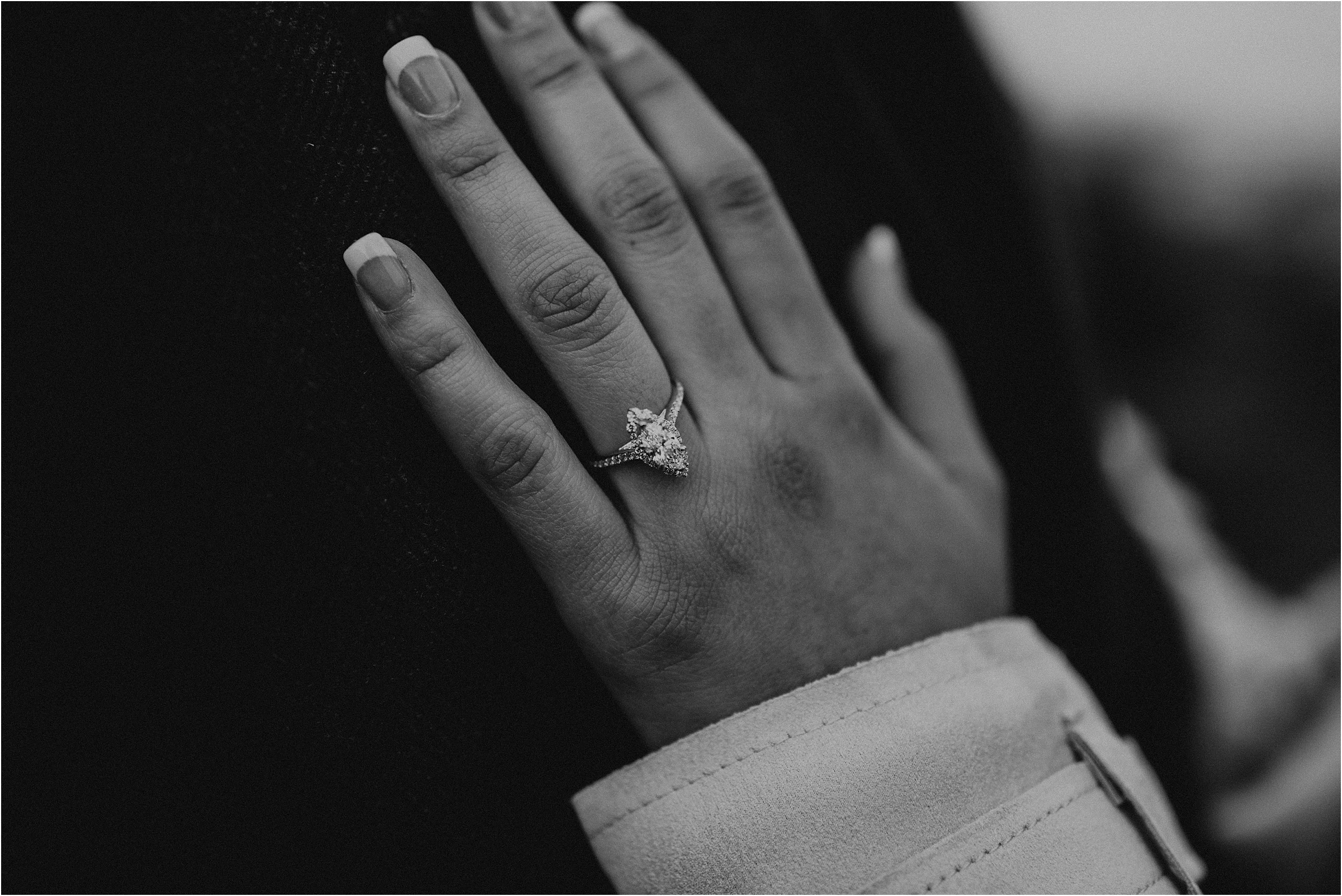 Seattle Proposal at Kerry Park by Seattle Wedding Photographer Kamra Fuller Photography