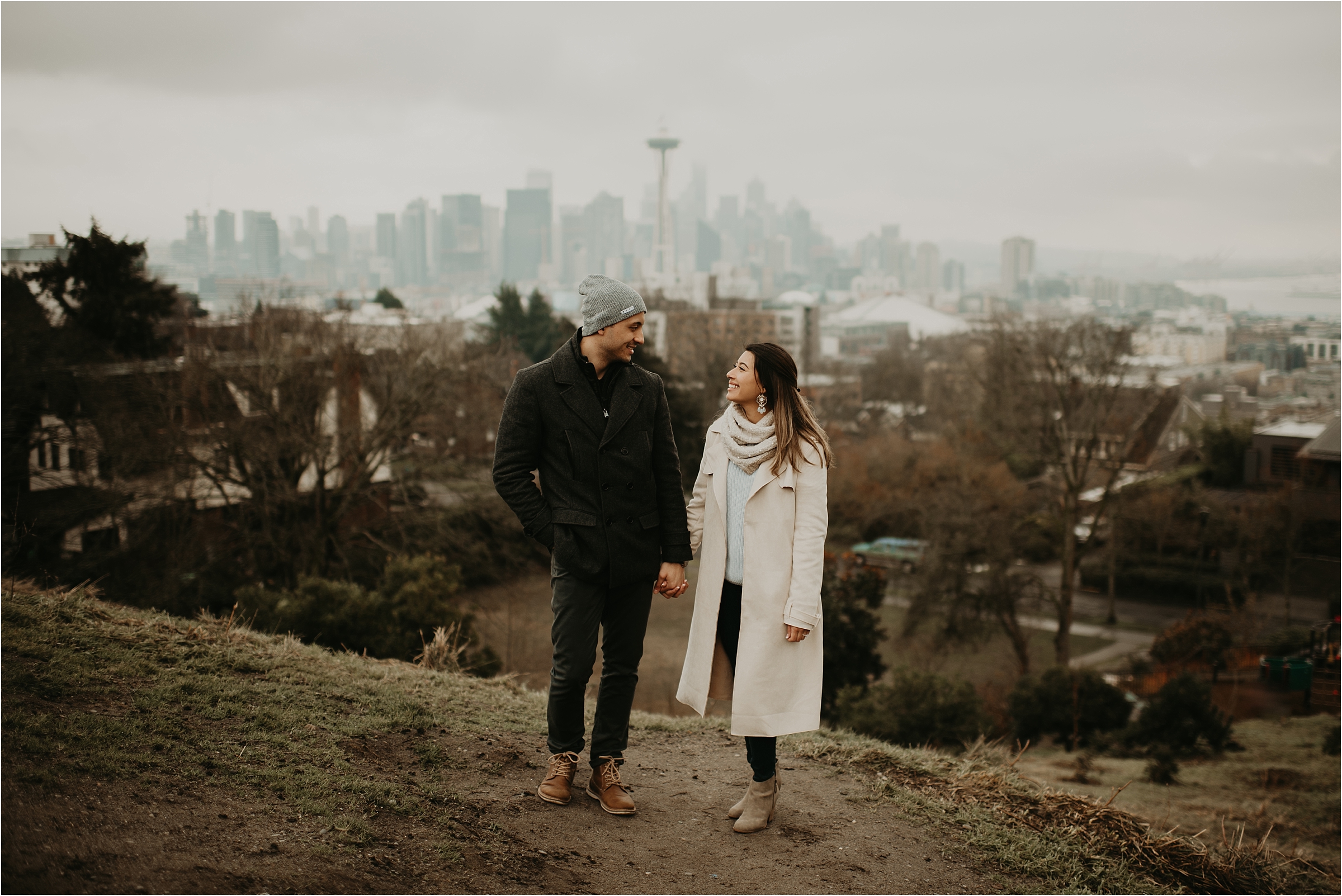 Seattle Proposal at Kerry Park by Seattle Wedding Photographer Kamra Fuller Photography